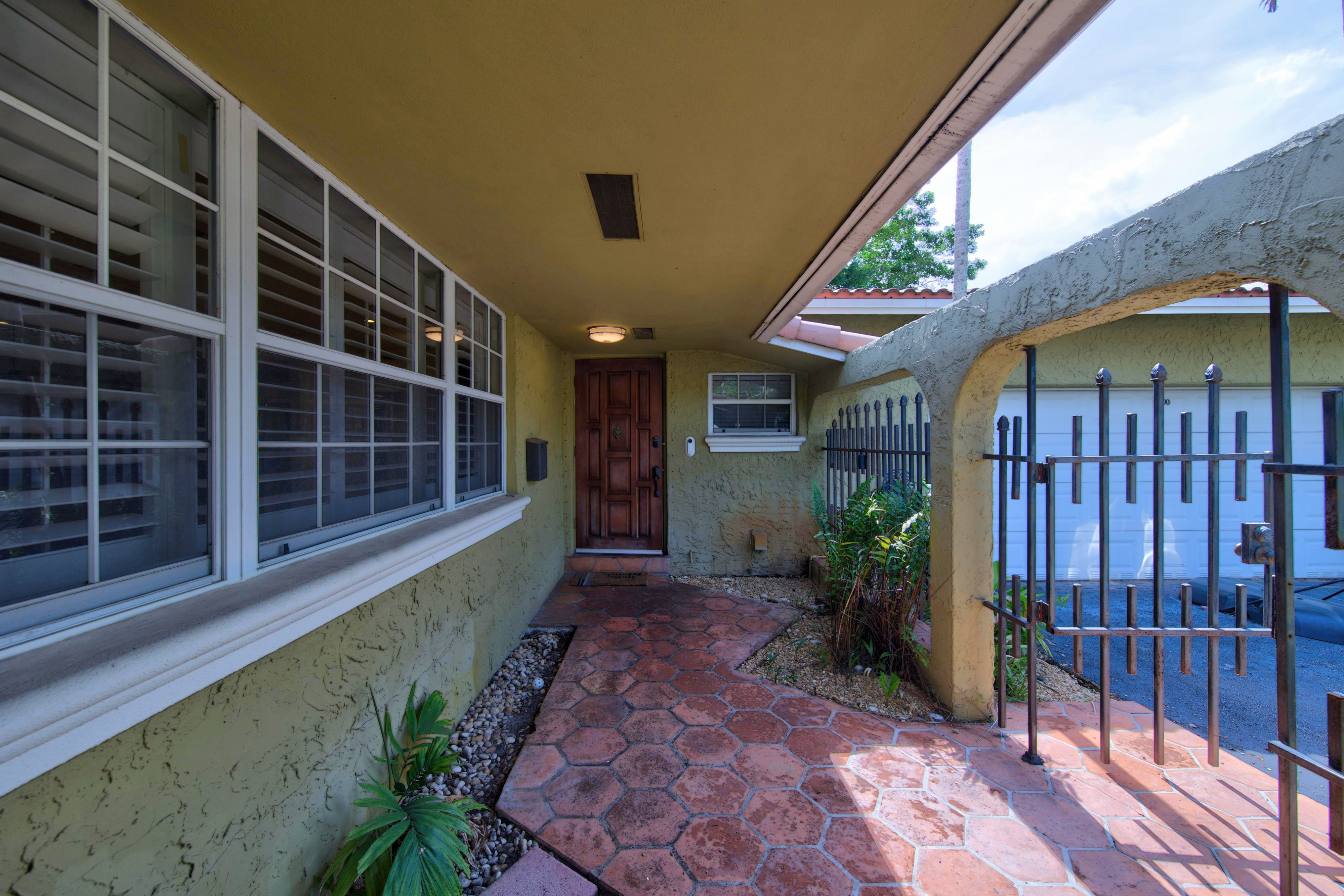 5300 Fillmore Street Hollywood FL 33021