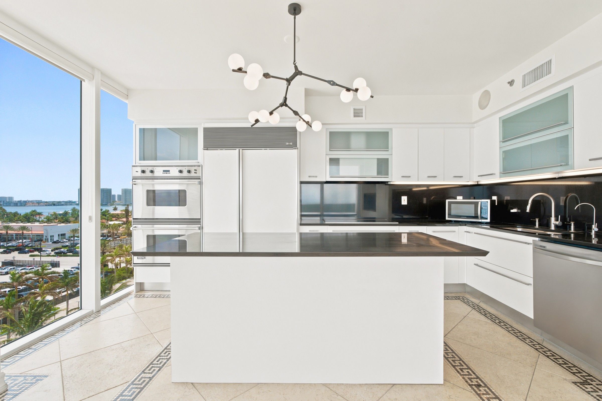 18911 Collins Avenue Sunny Isles Beach FL 33160