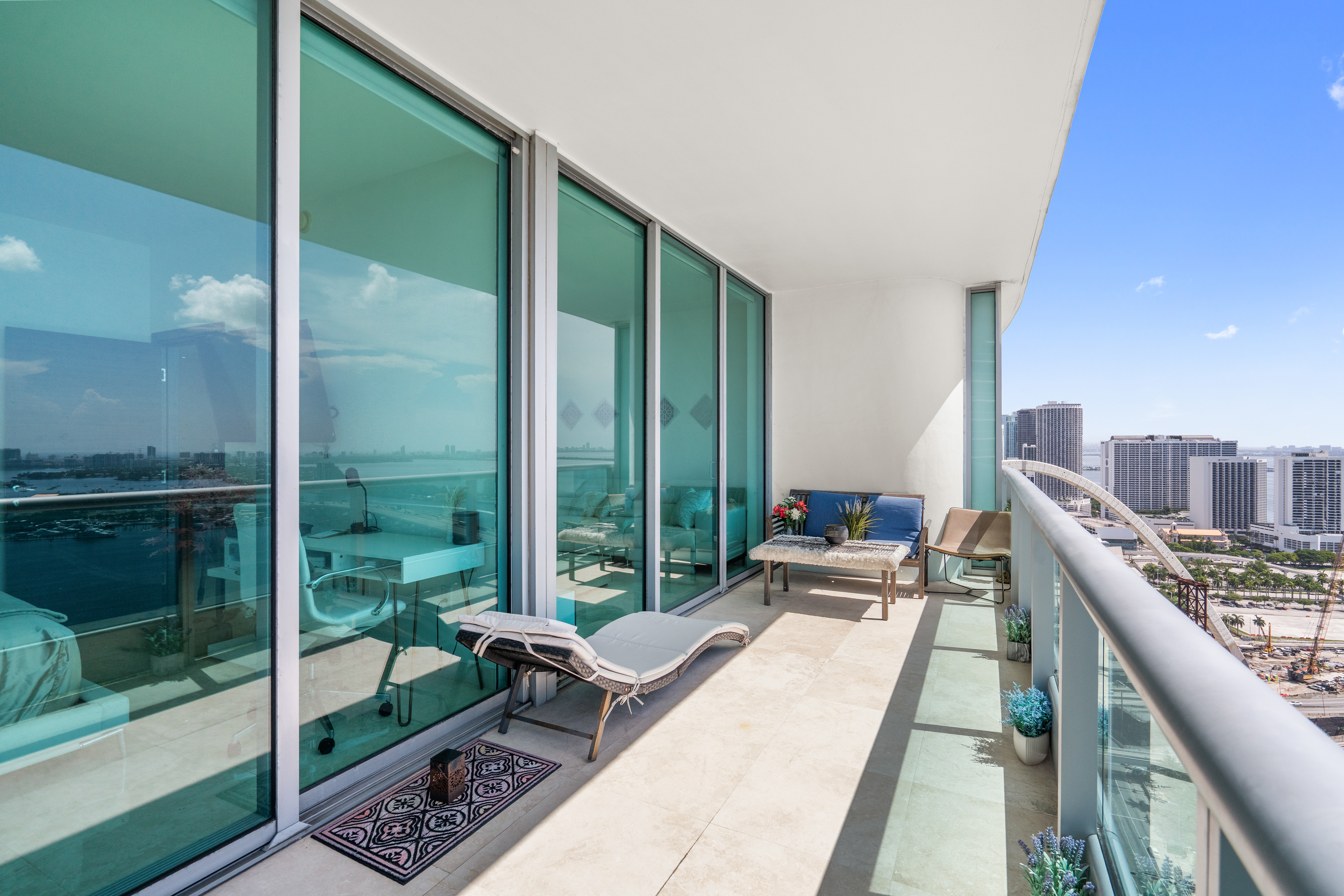 900 Biscayne Boulevard Miami FL 33132