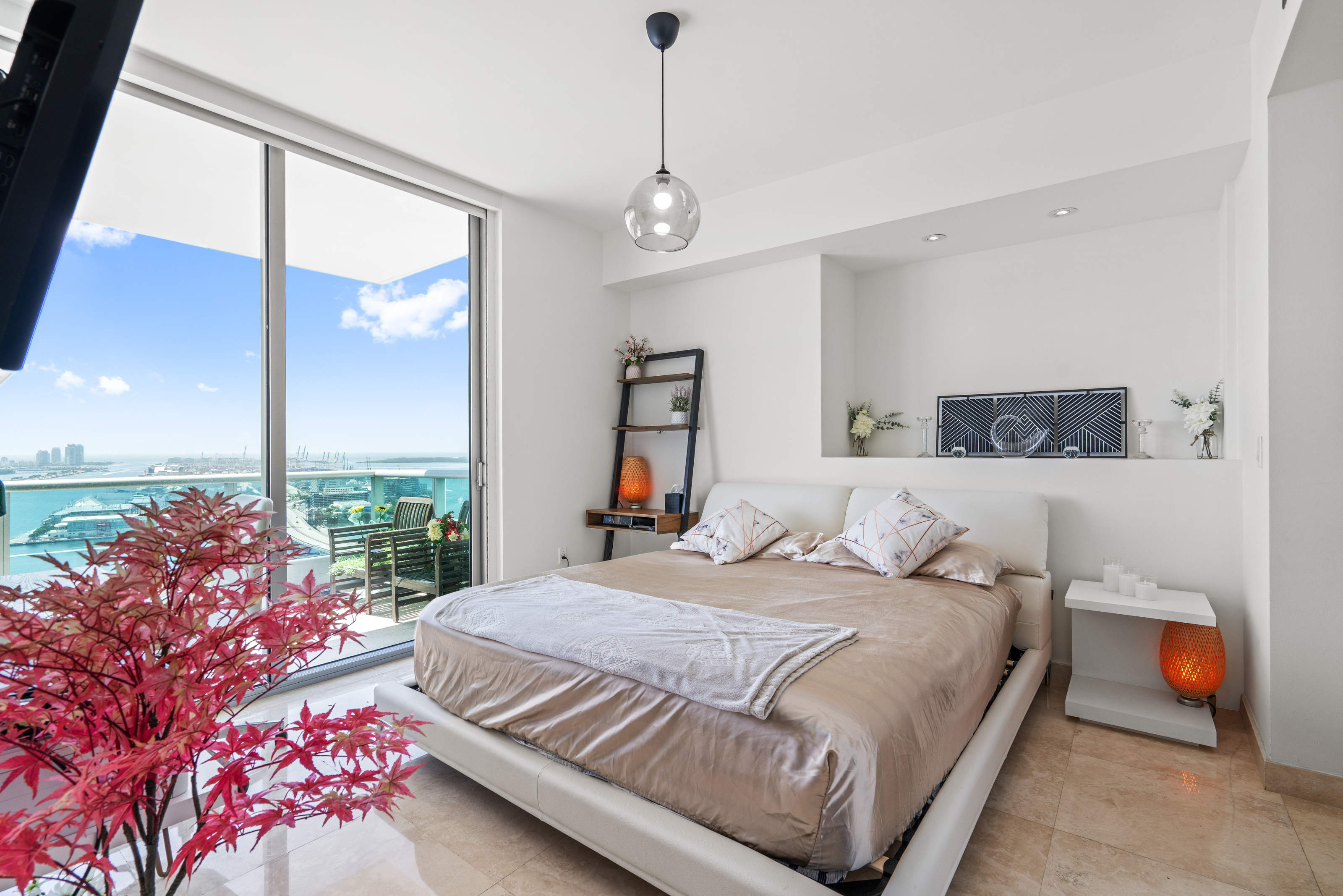 900 Biscayne Boulevard Miami FL 33132