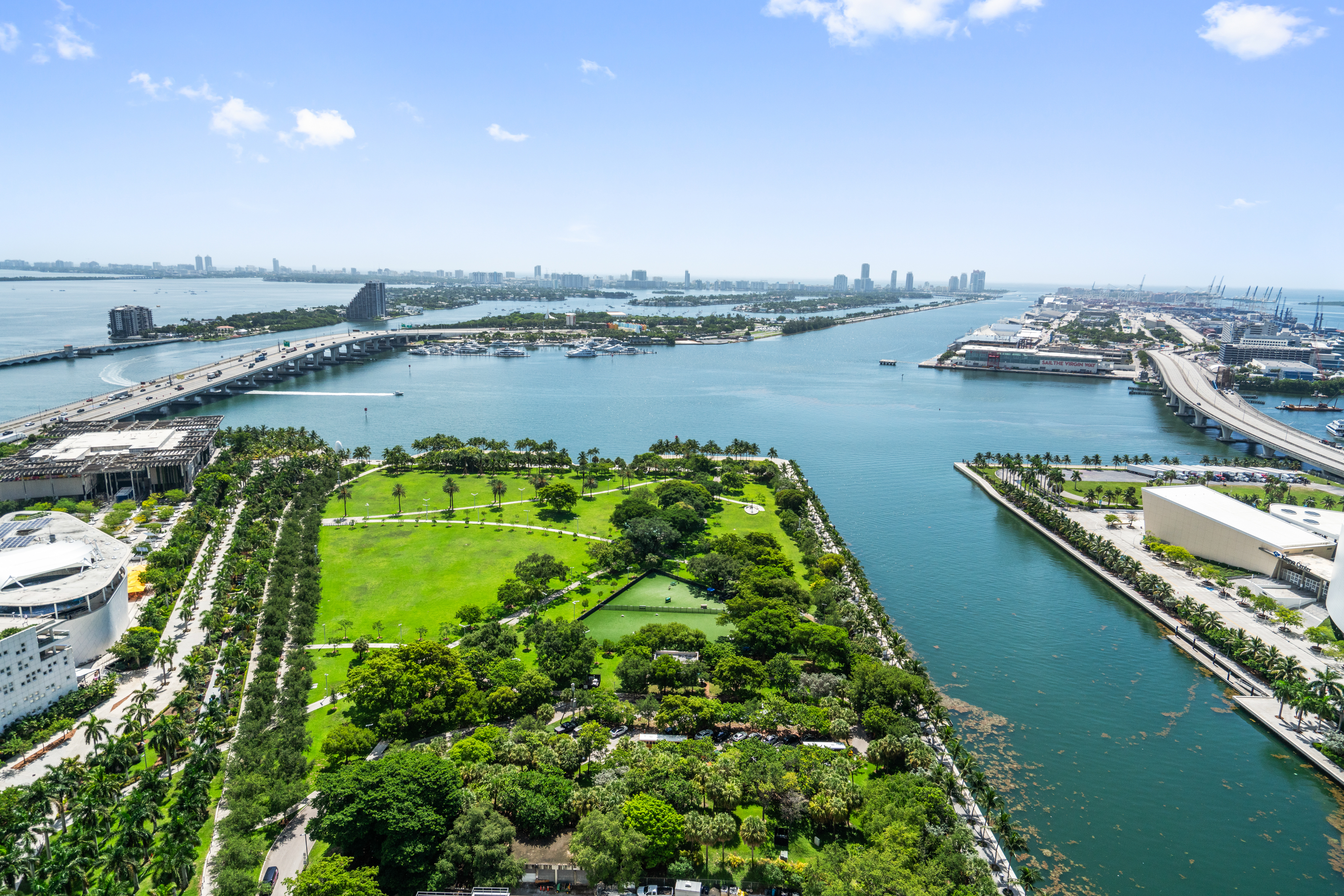 900 Biscayne Boulevard Miami FL 33132
