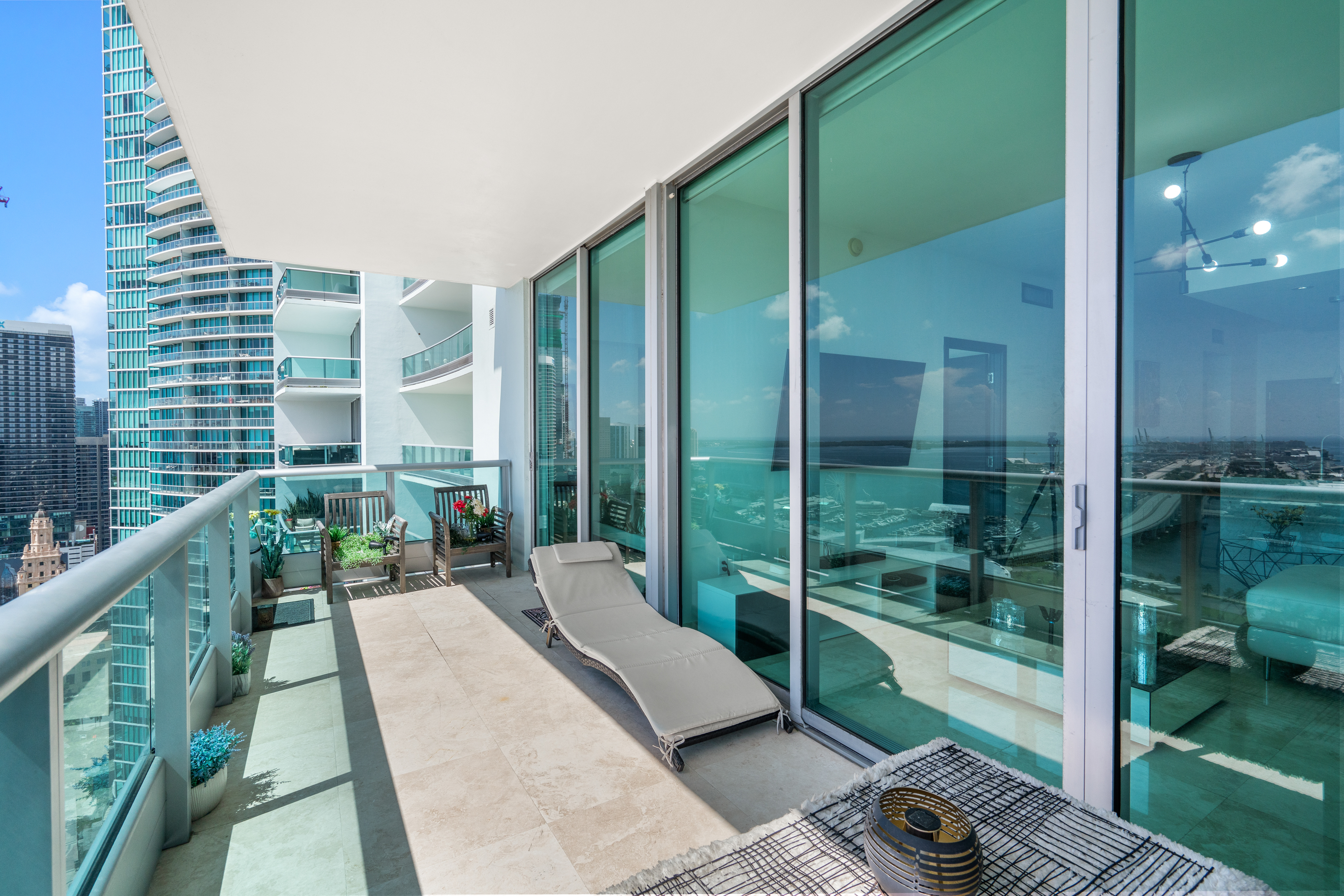 900 Biscayne Boulevard Miami FL 33132
