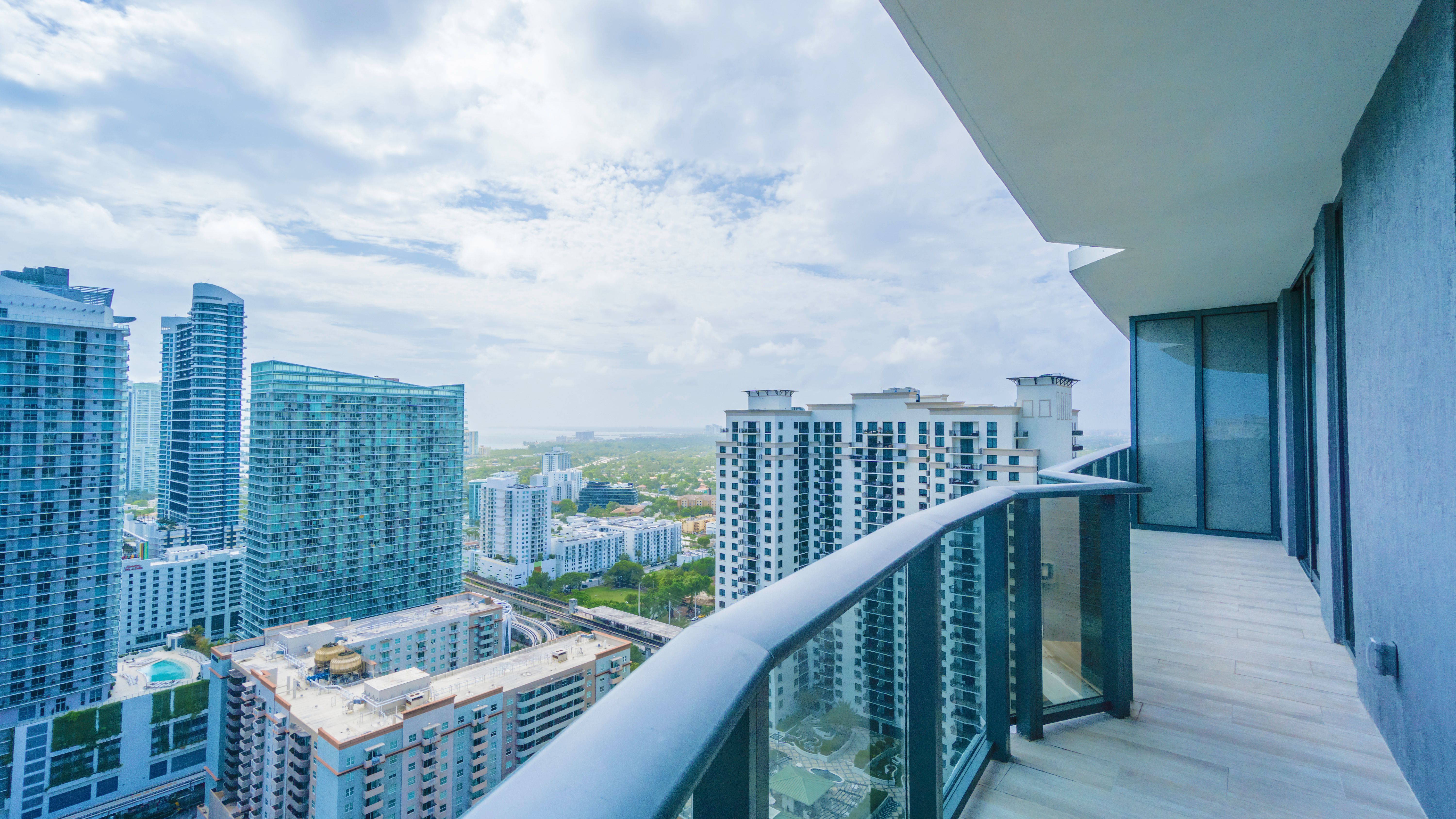 45 SW 9th Street Miami FL 33130