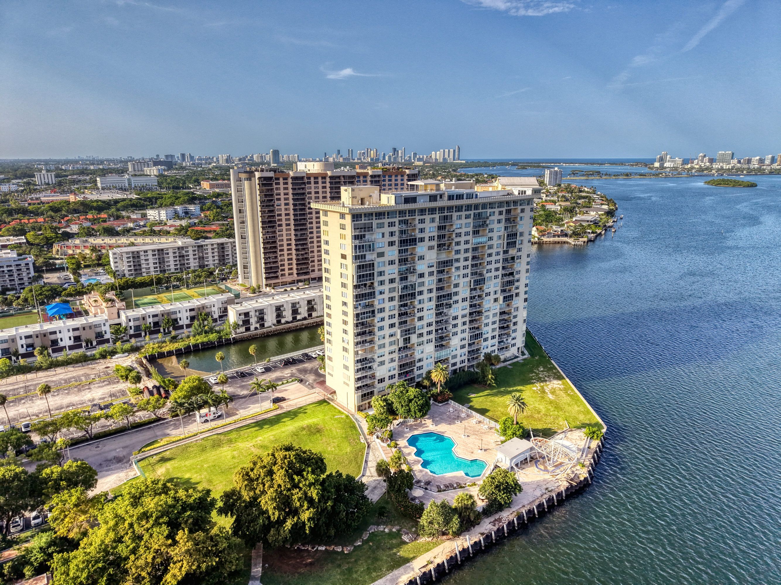 11111 Biscayne Boulevard Miami FL 33181