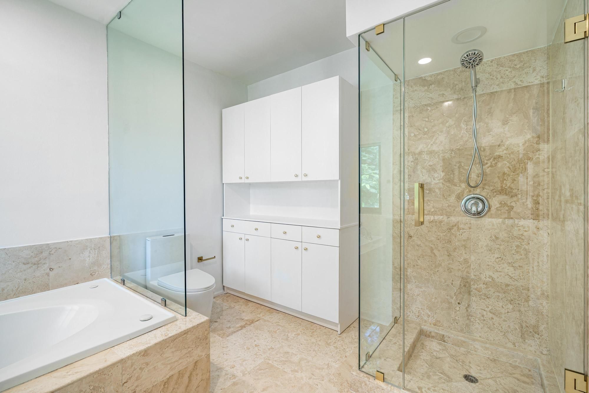 7810 Beachview Drive North Bay Village FL 33141