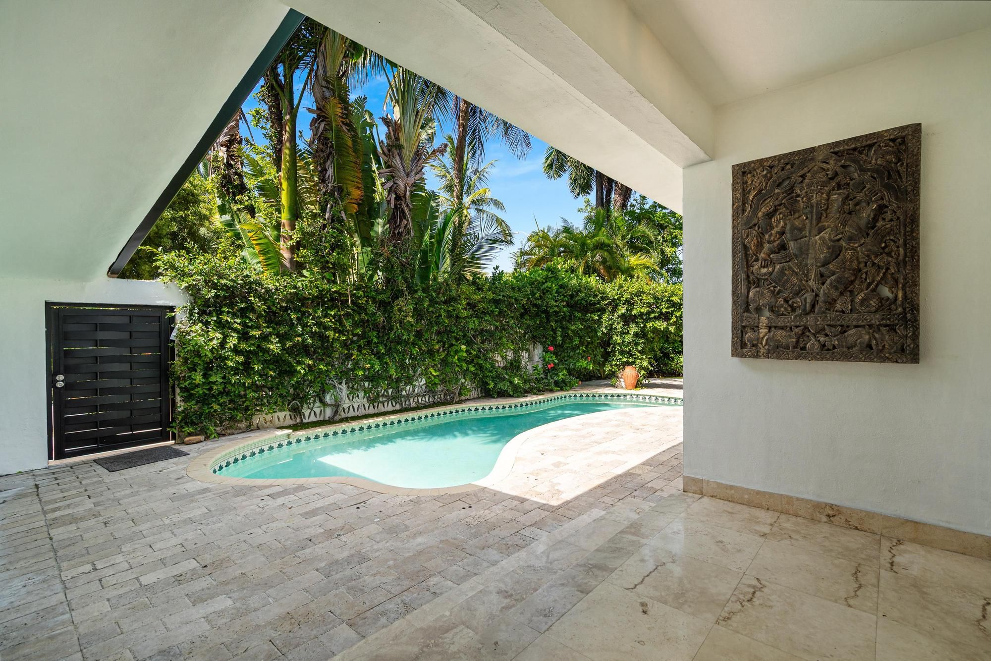 7810 Beachview Drive North Bay Village FL 33141