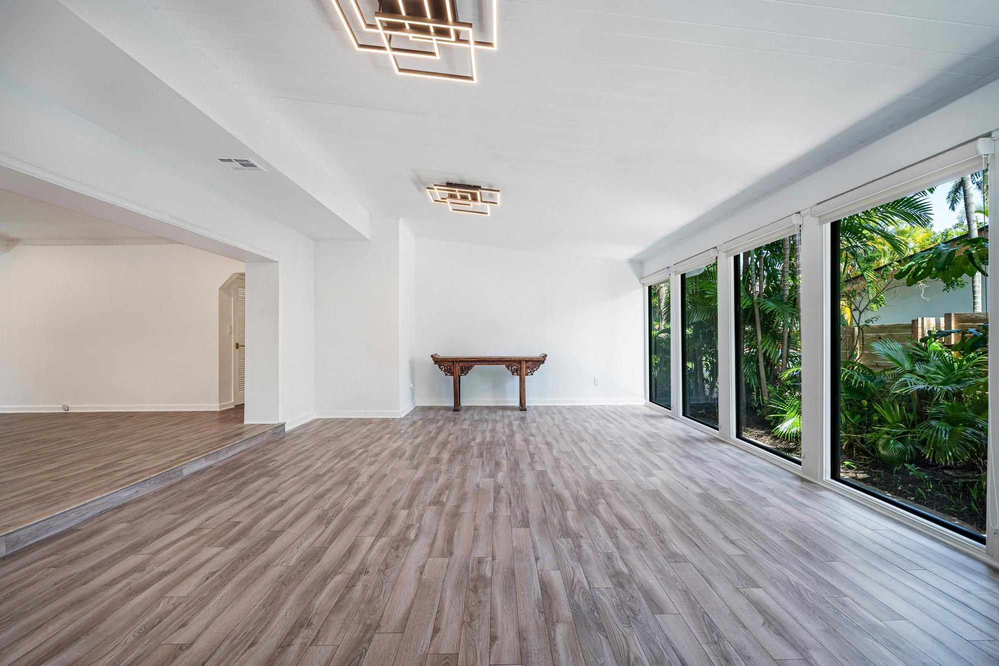 7810 Beachview Drive North Bay Village FL 33141