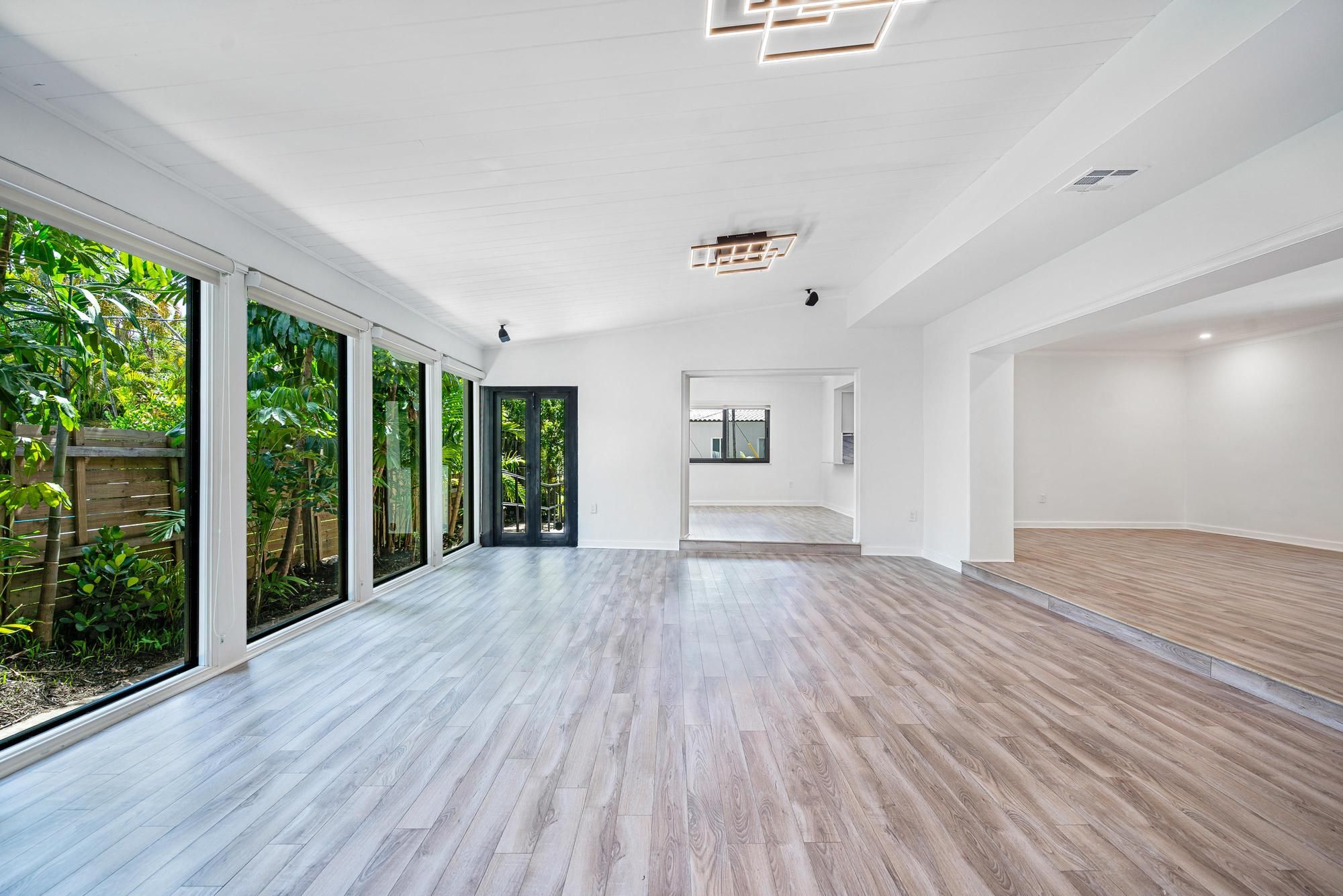 7810 Beachview Drive North Bay Village FL 33141