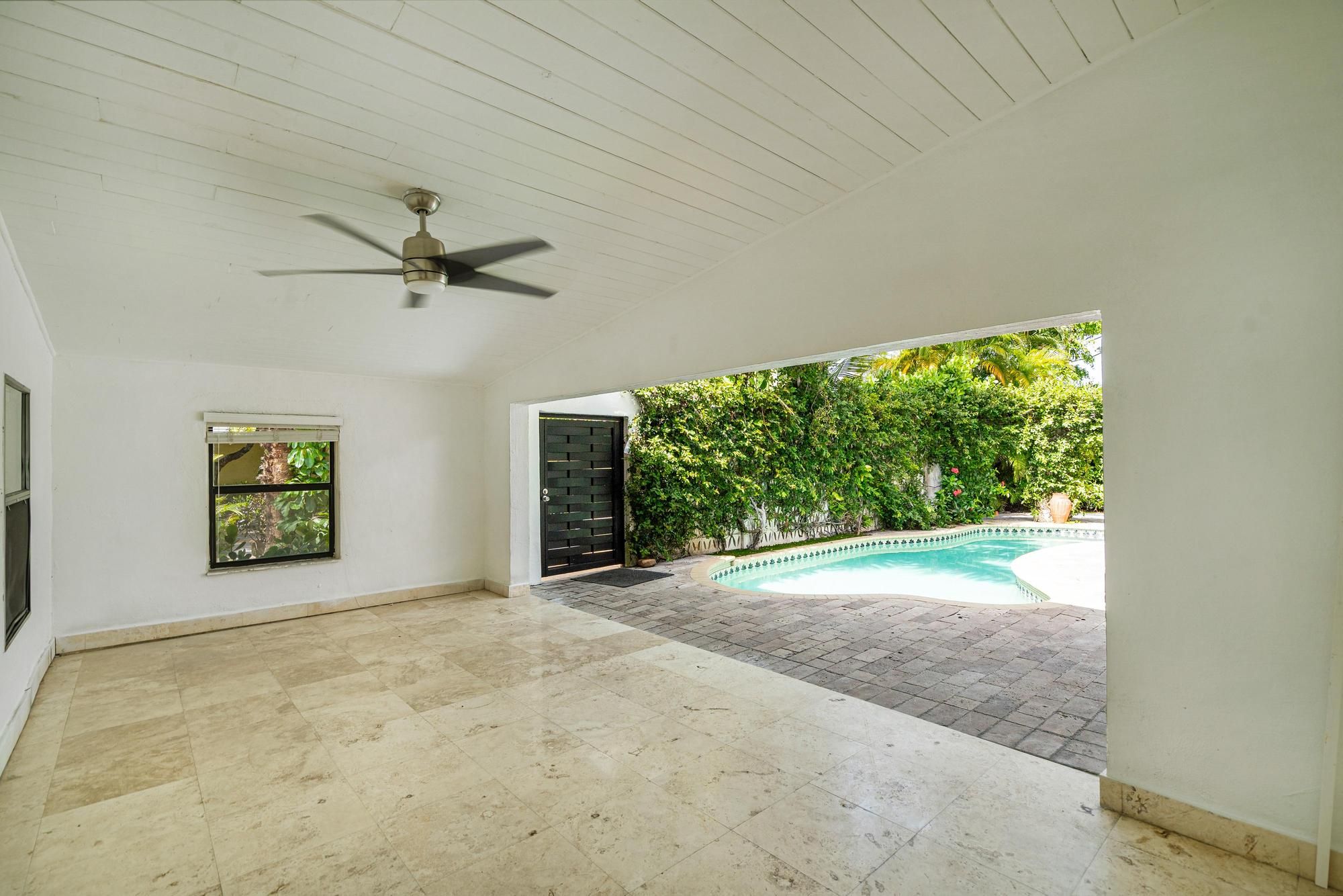 7810 Beachview Drive North Bay Village FL 33141