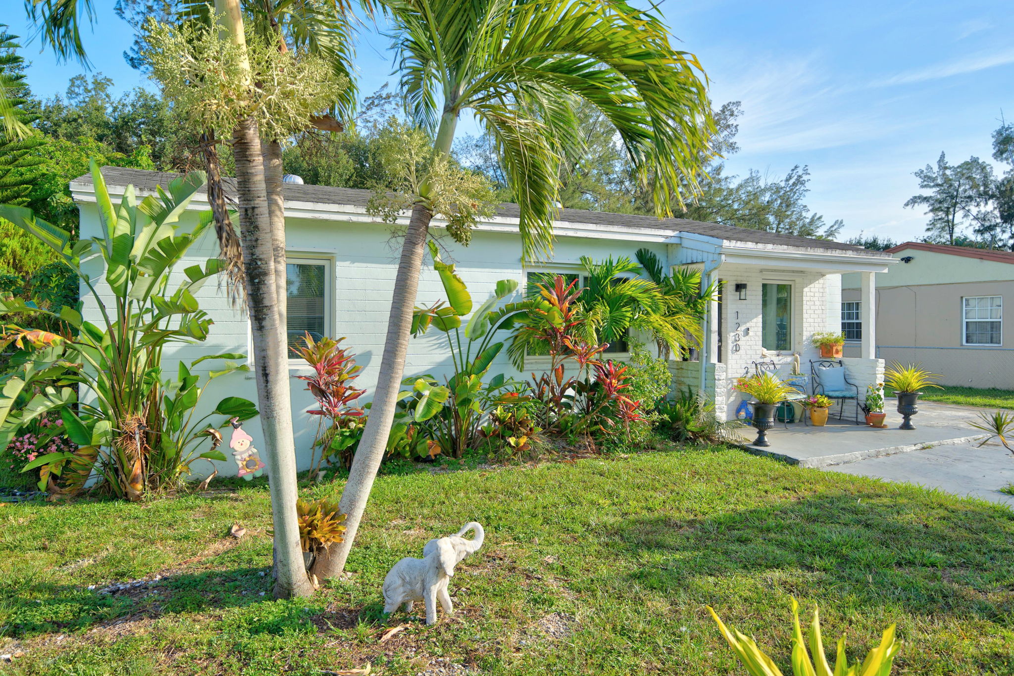 1230 NW 84th Terrace Miami FL 33147