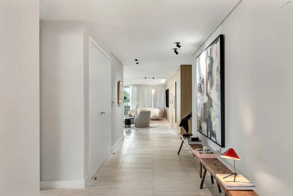 4701 Meridian Avenue Miami Beach FL 33140