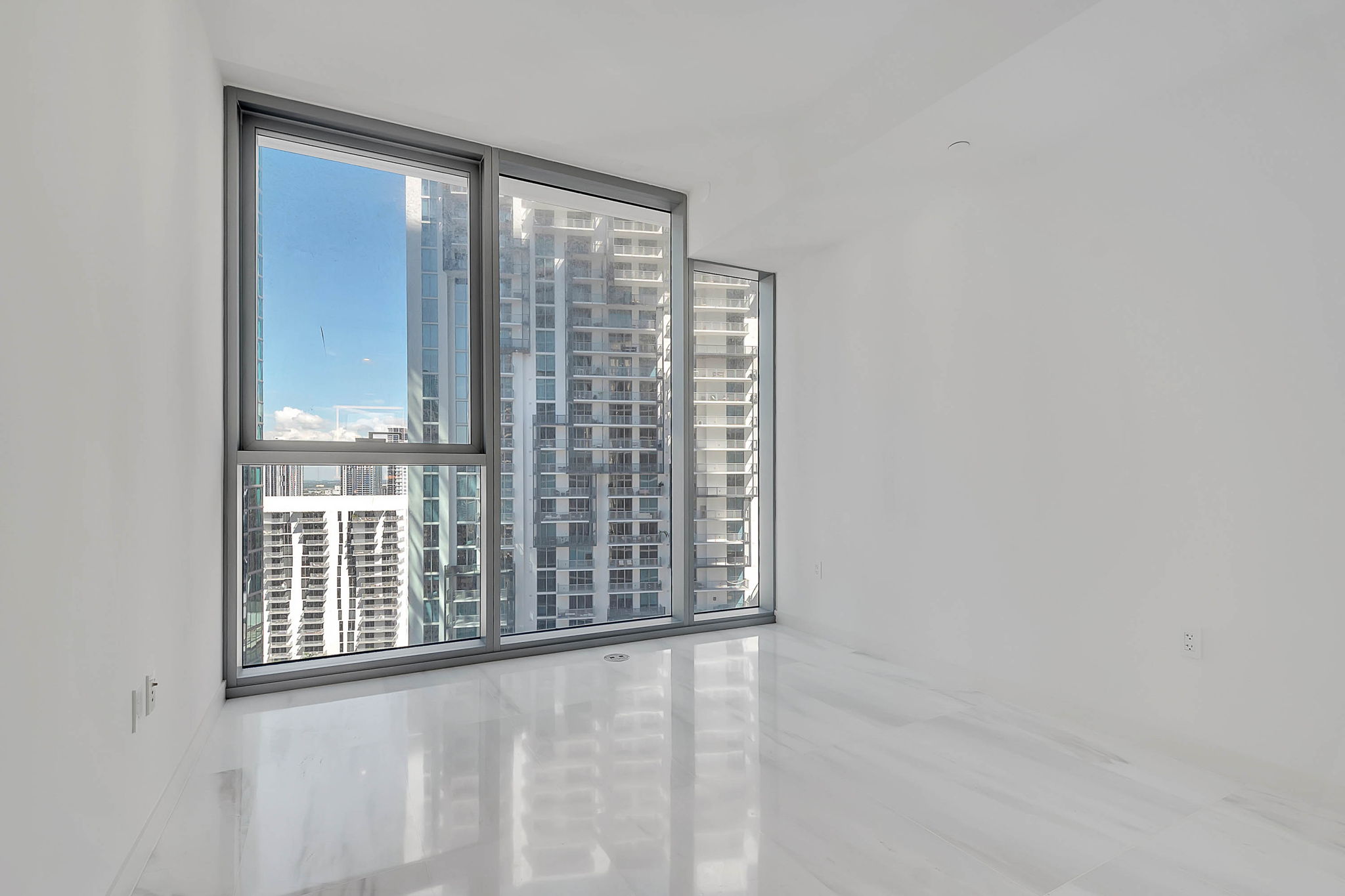 300 Biscayne Boulevard Way Miami FL 33131