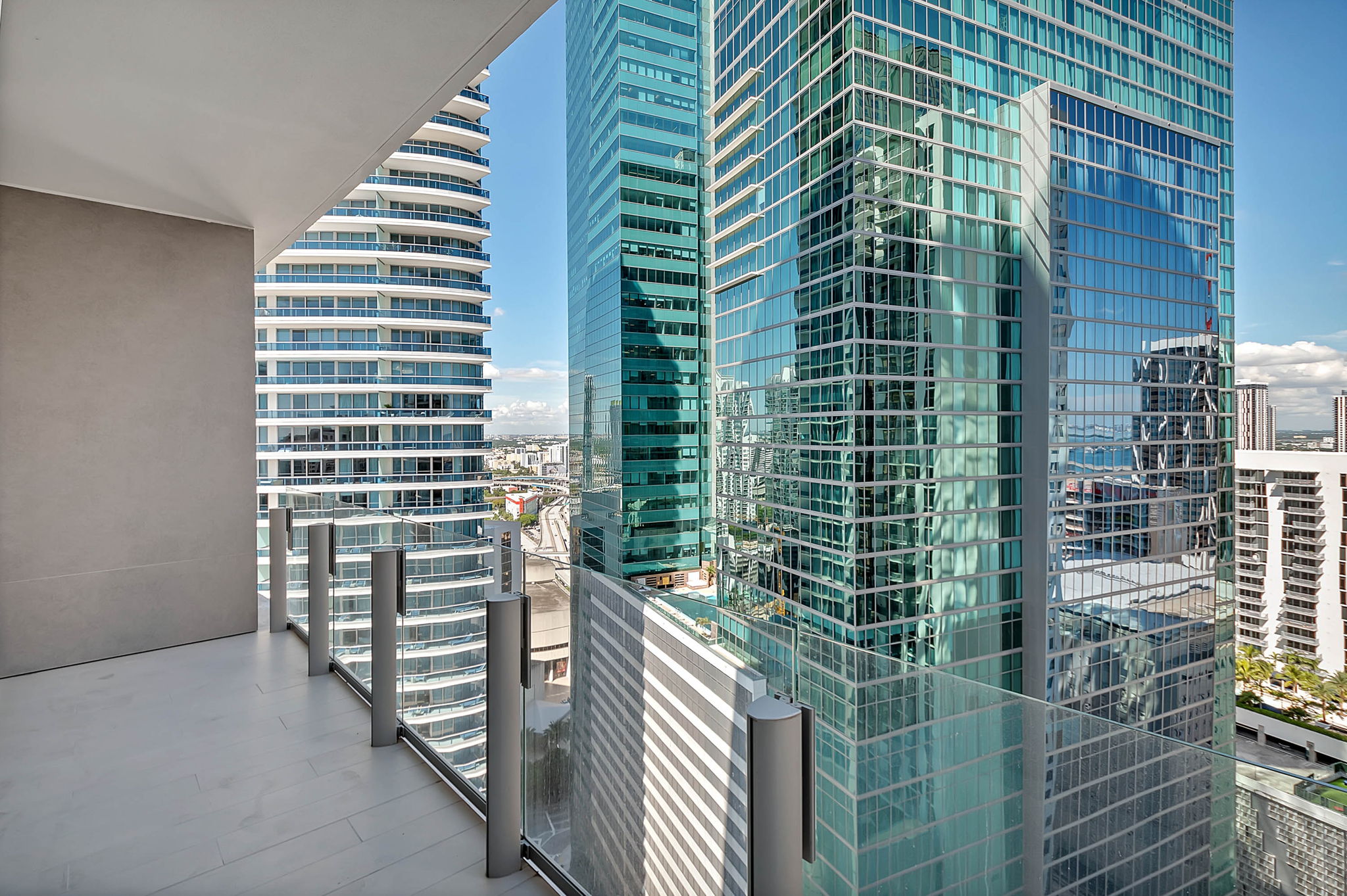 300 Biscayne Boulevard Way Miami FL 33131