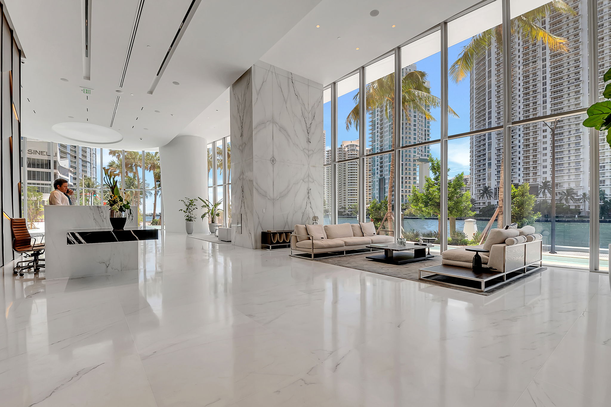 300 Biscayne Boulevard Way Miami FL 33131