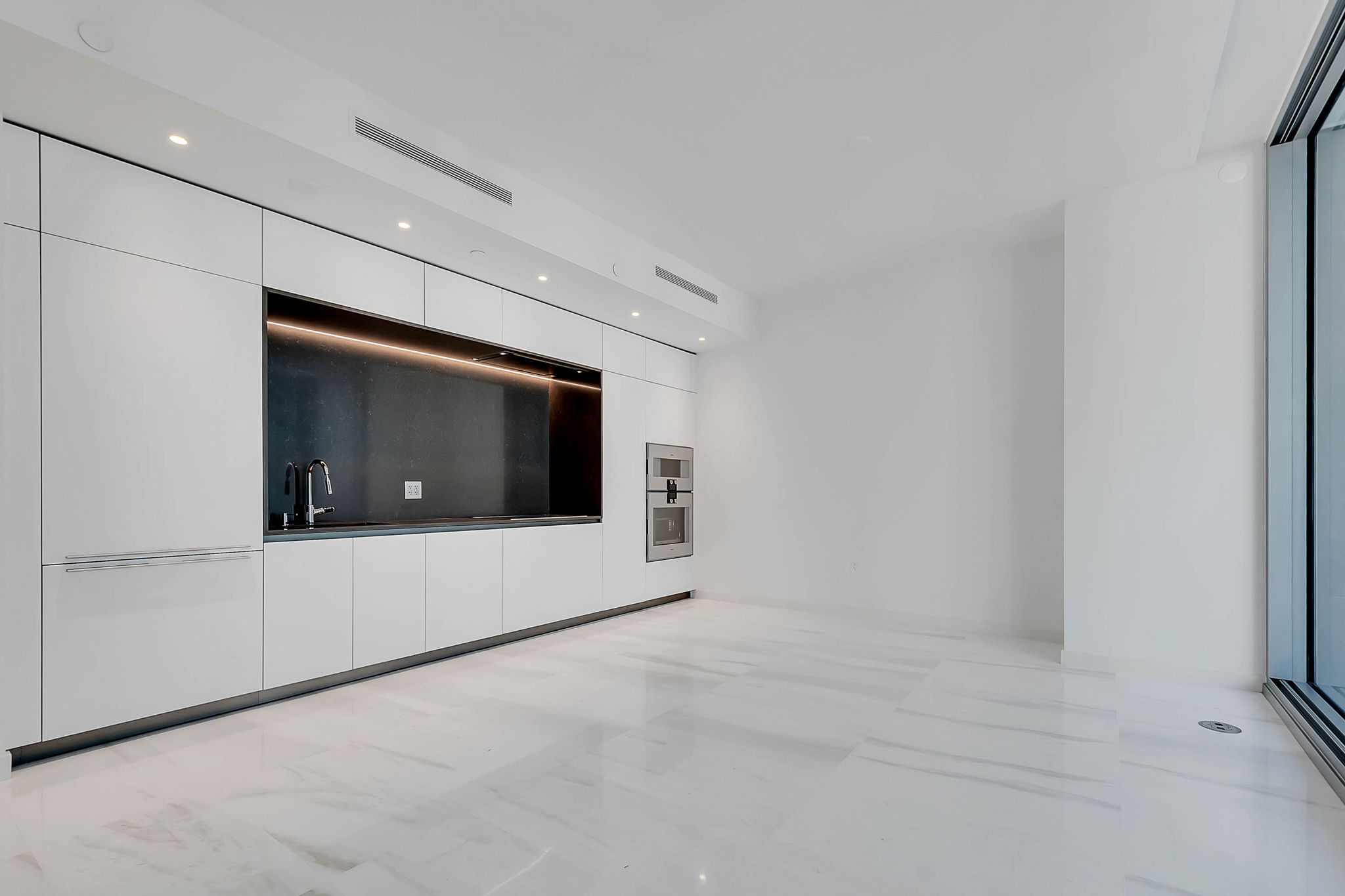 300 Biscayne Boulevard Way Miami FL 33131