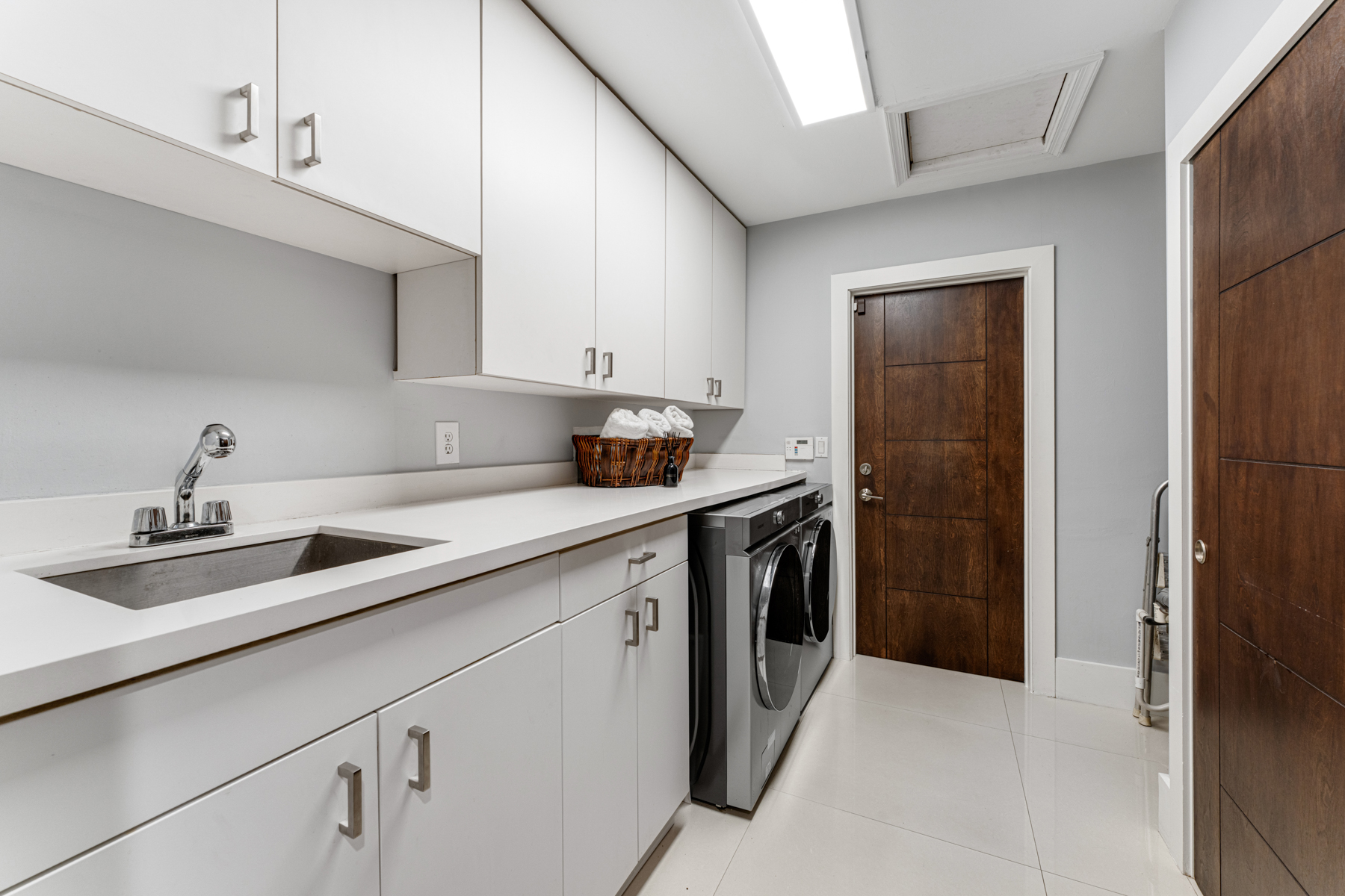 11721 Jacaranda Place Coral Gables FL 33156
