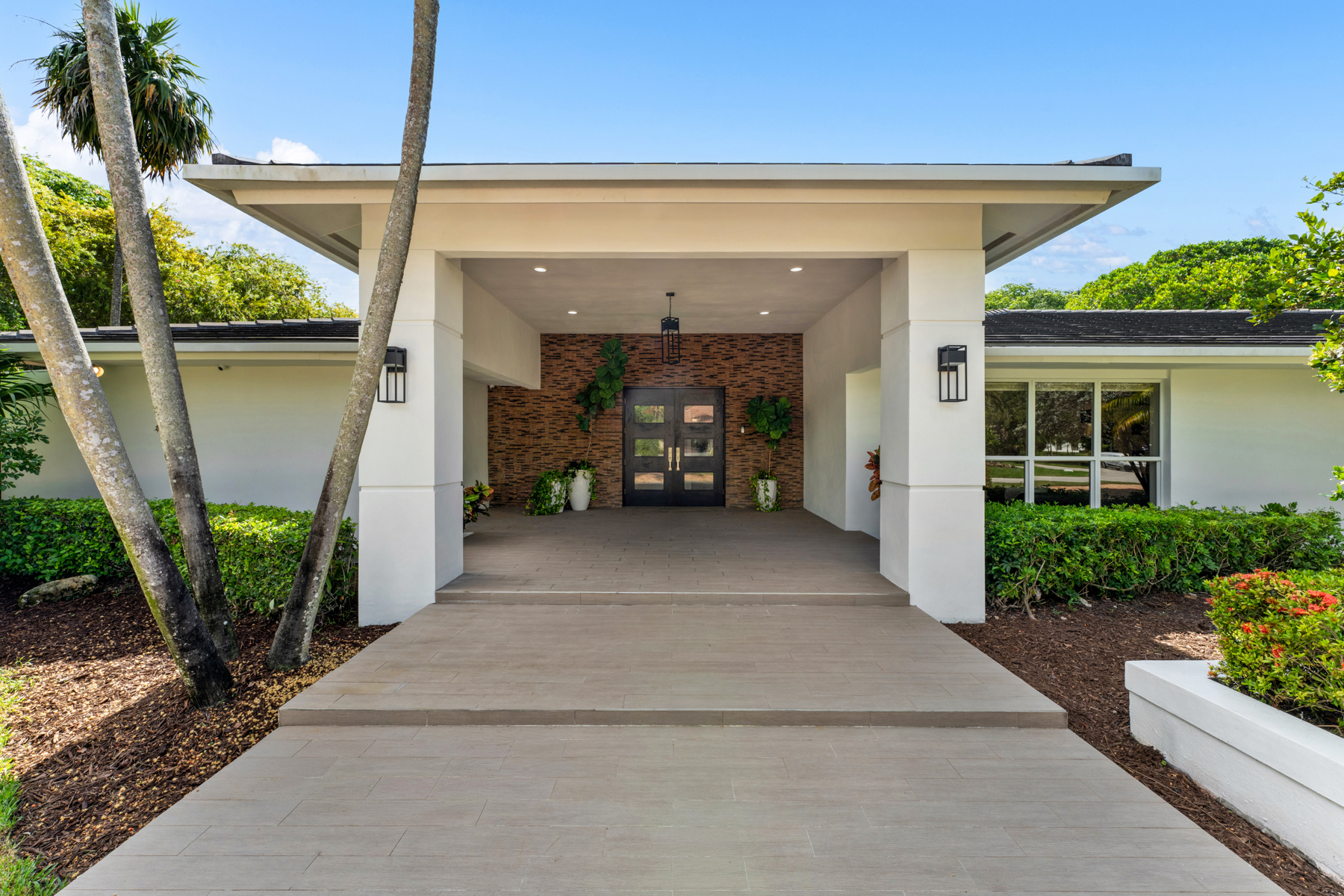 11721 Jacaranda Place Coral Gables FL 33156