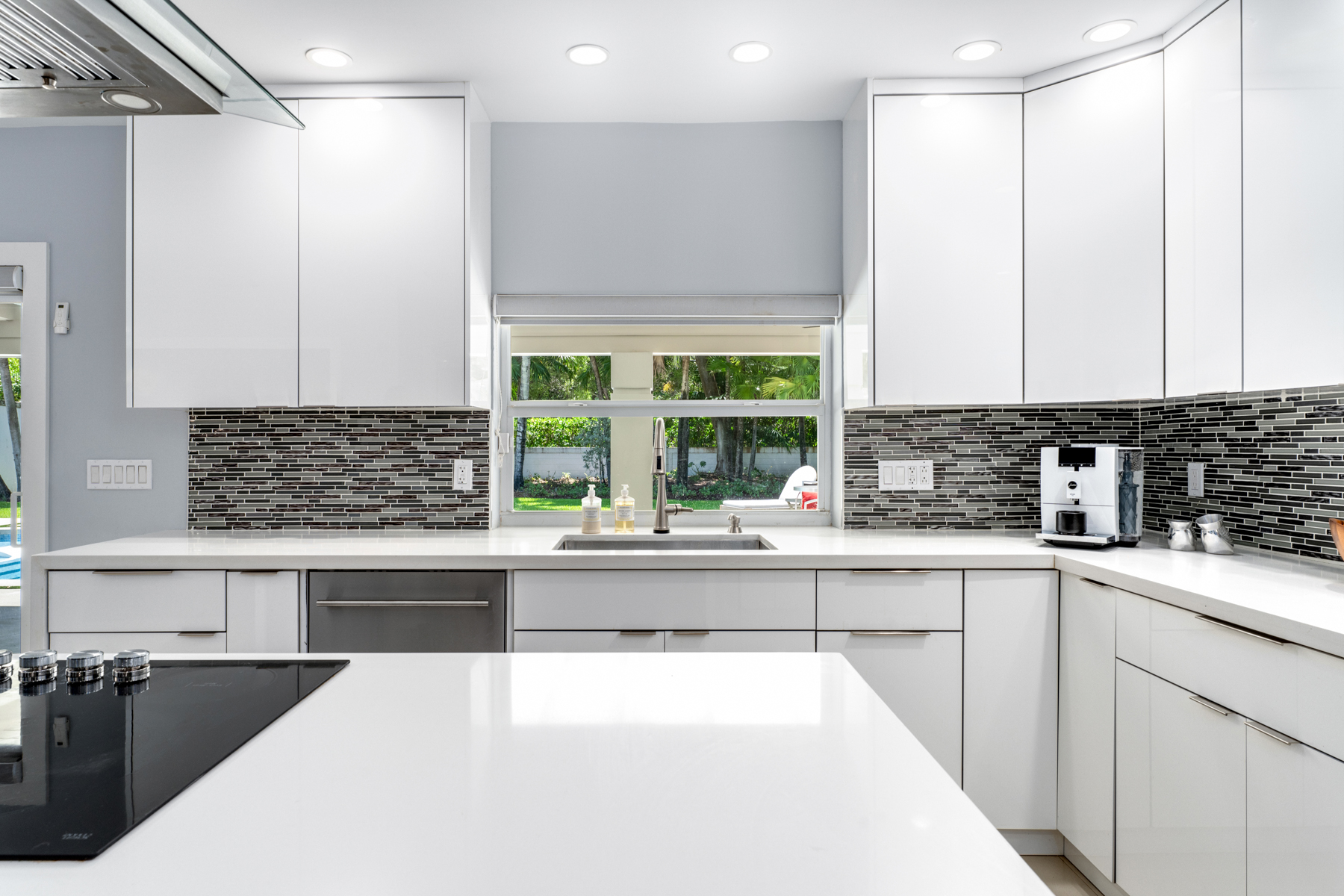 11721 Jacaranda Place Coral Gables FL 33156