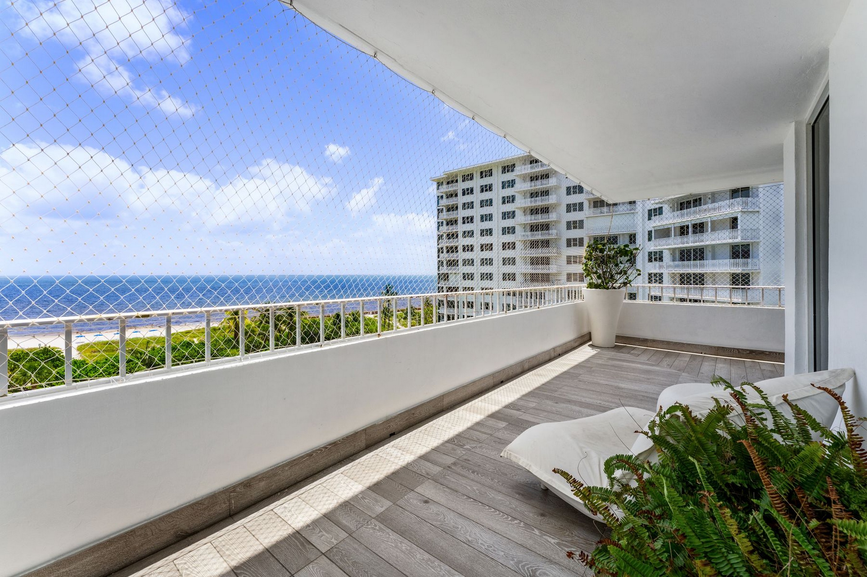 199 Ocean Lane Drive Key Biscayne FL 33149