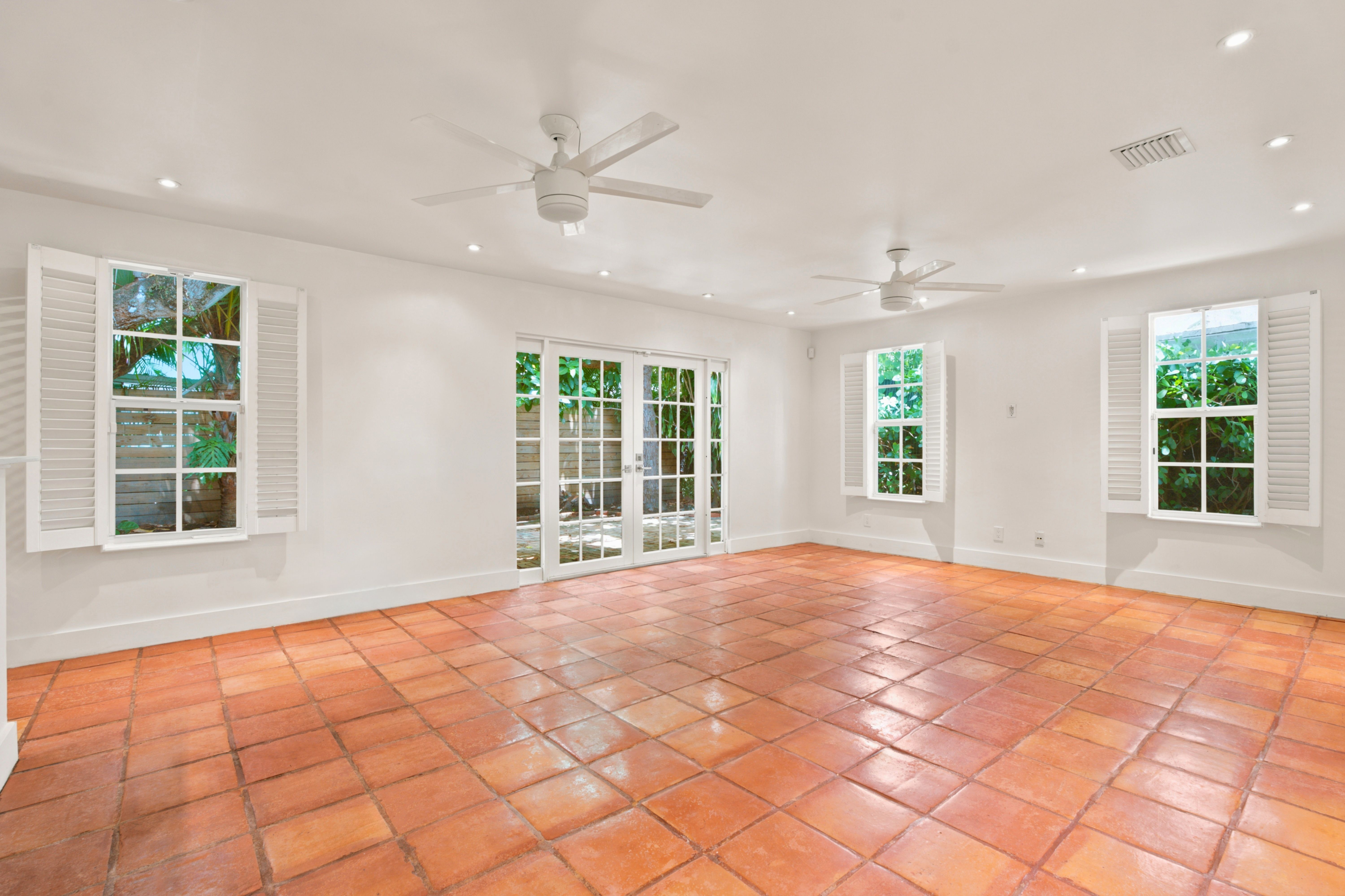3945 SW 61st Avenue Miami FL 33155