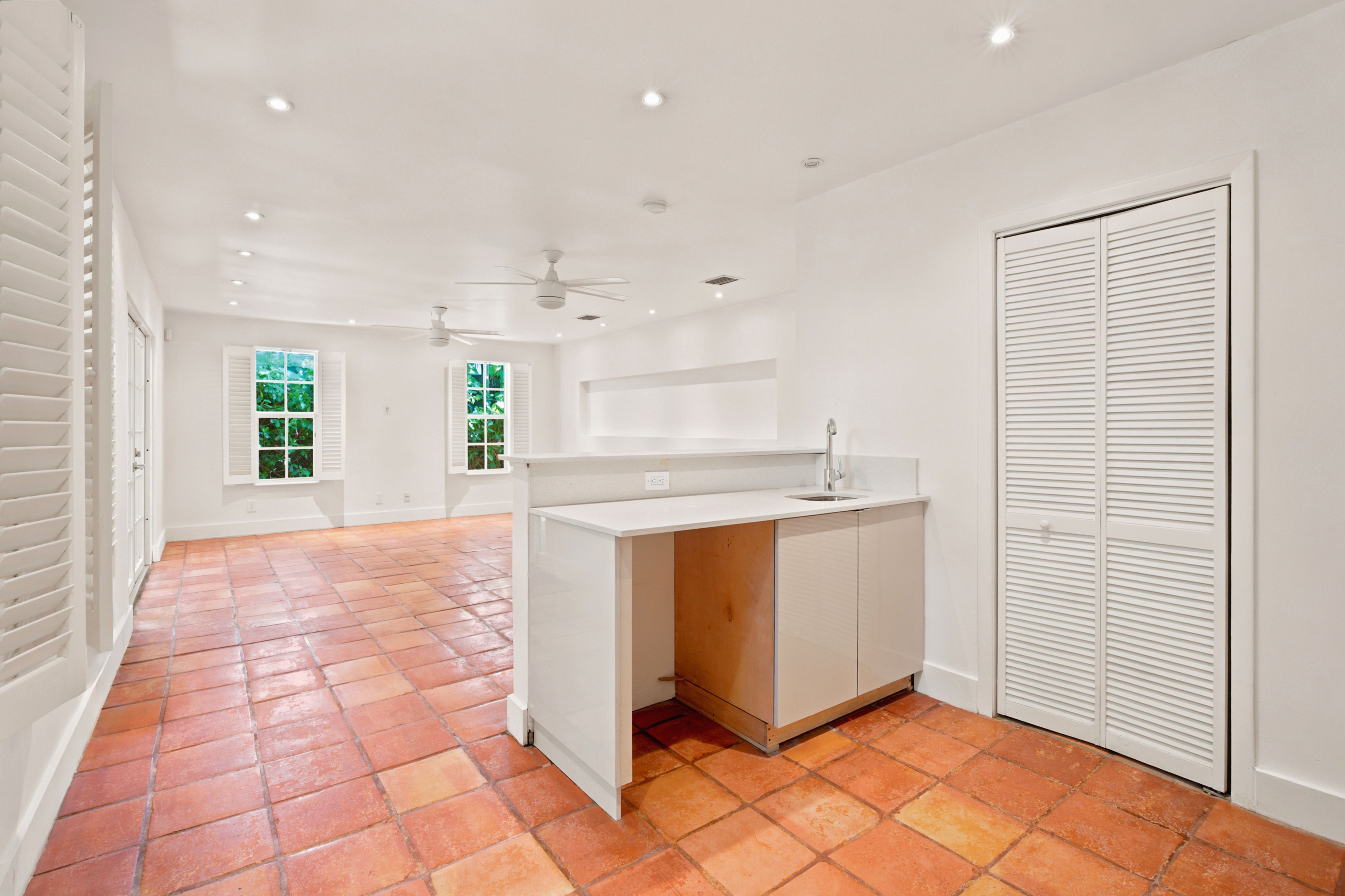 3945 SW 61st Avenue Miami FL 33155