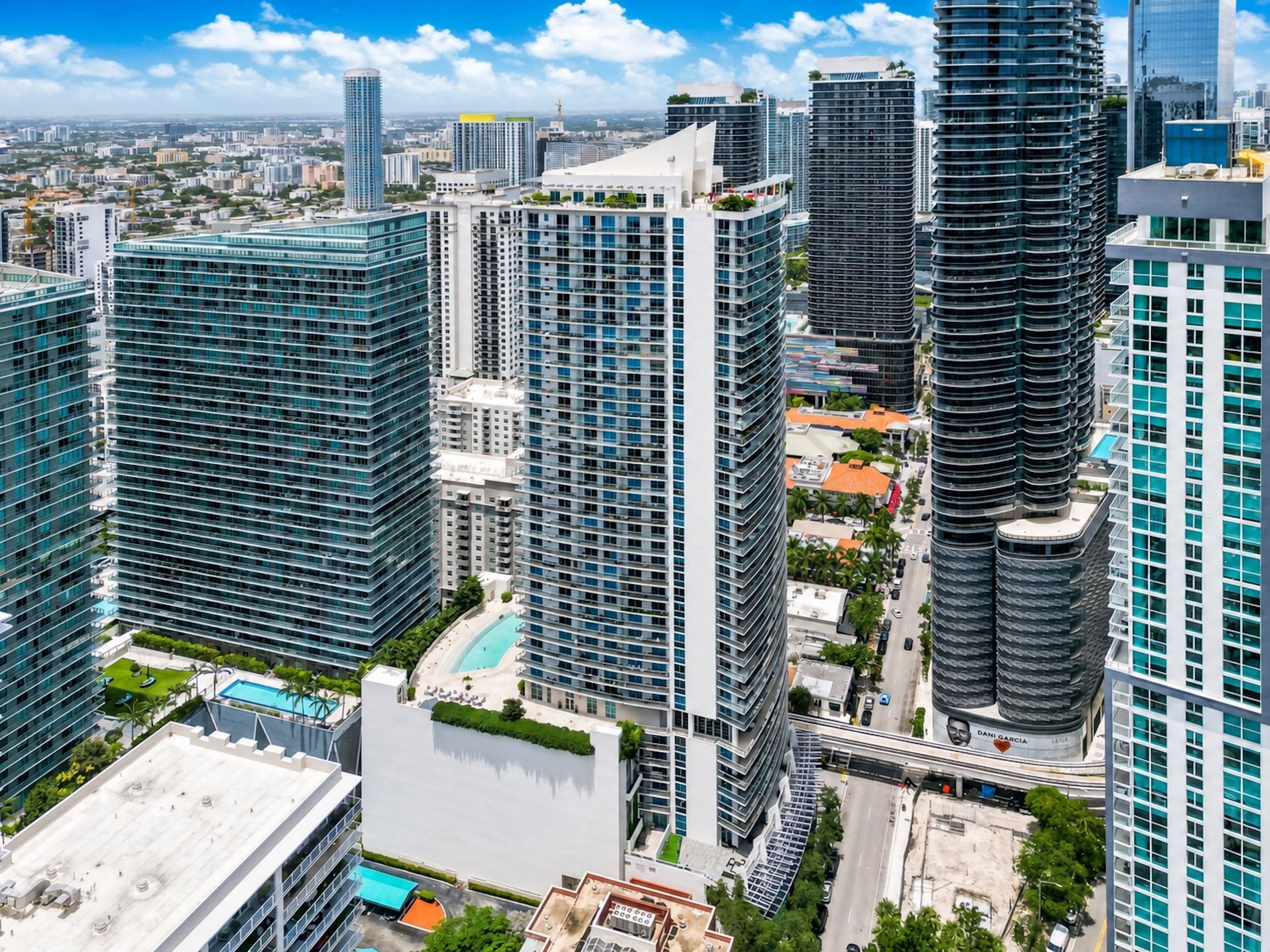 1100 S Miami Avenue Miami FL 33130