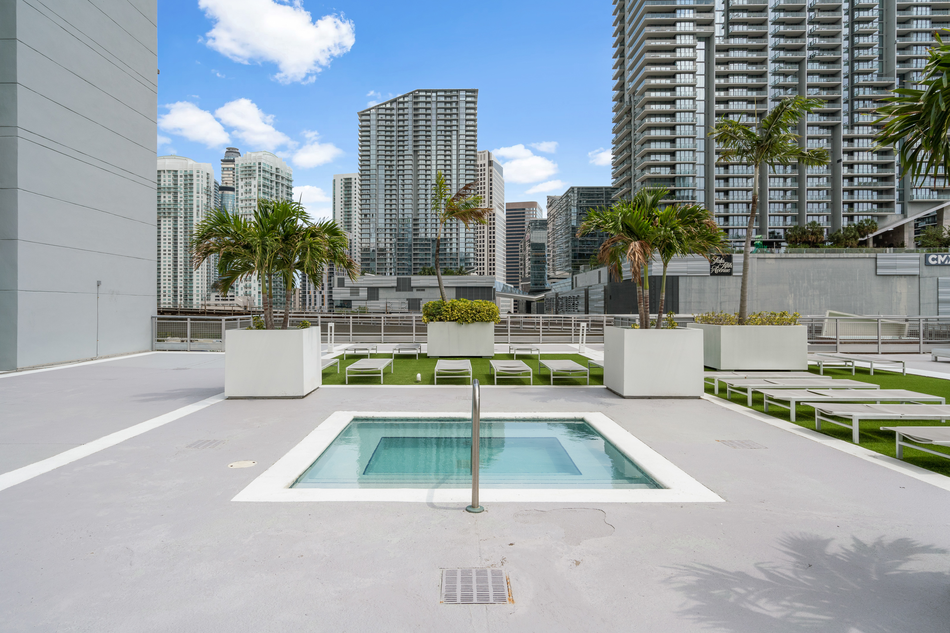 690 SW 1st Court Miami FL 33130