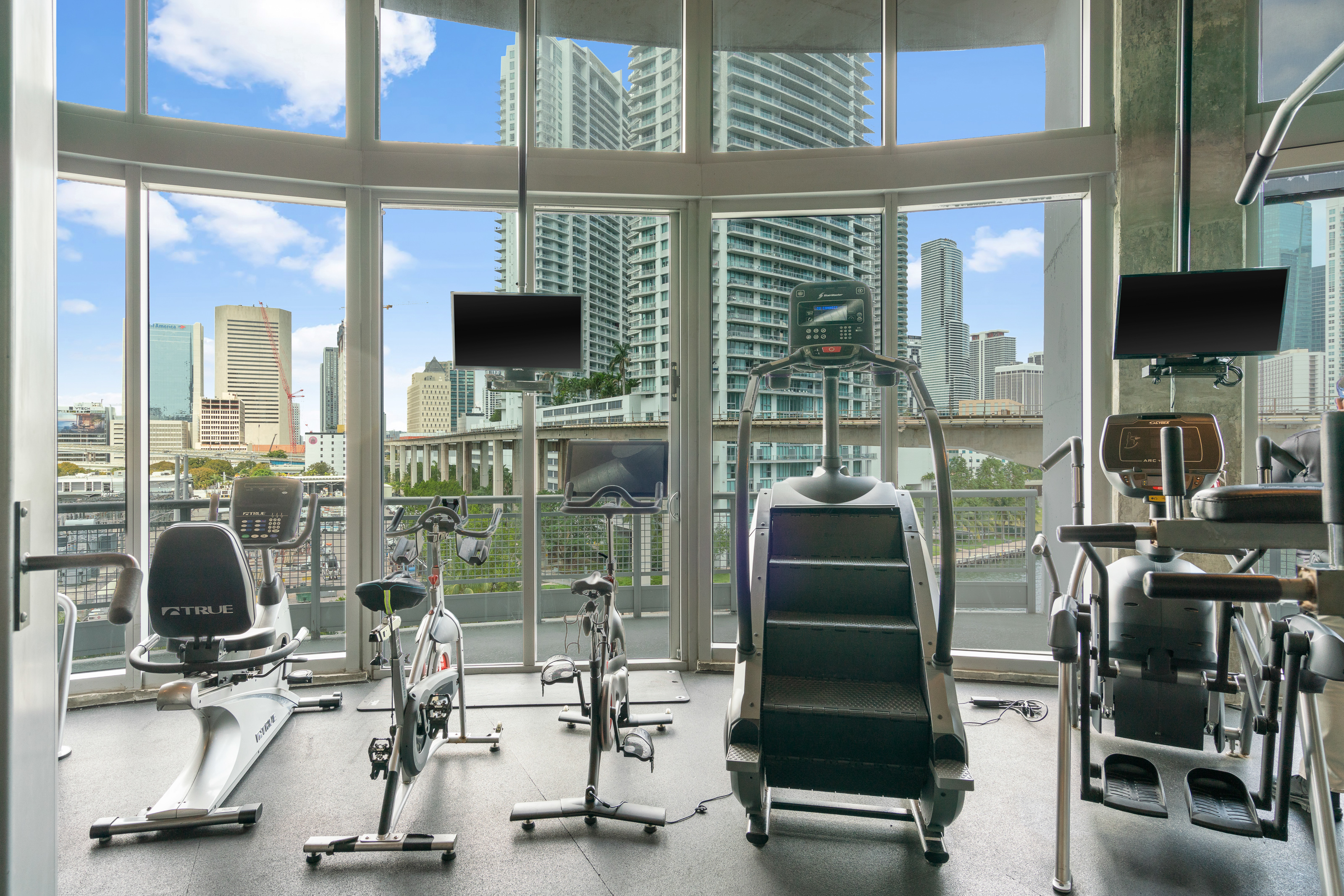 690 SW 1st Court Miami FL 33130