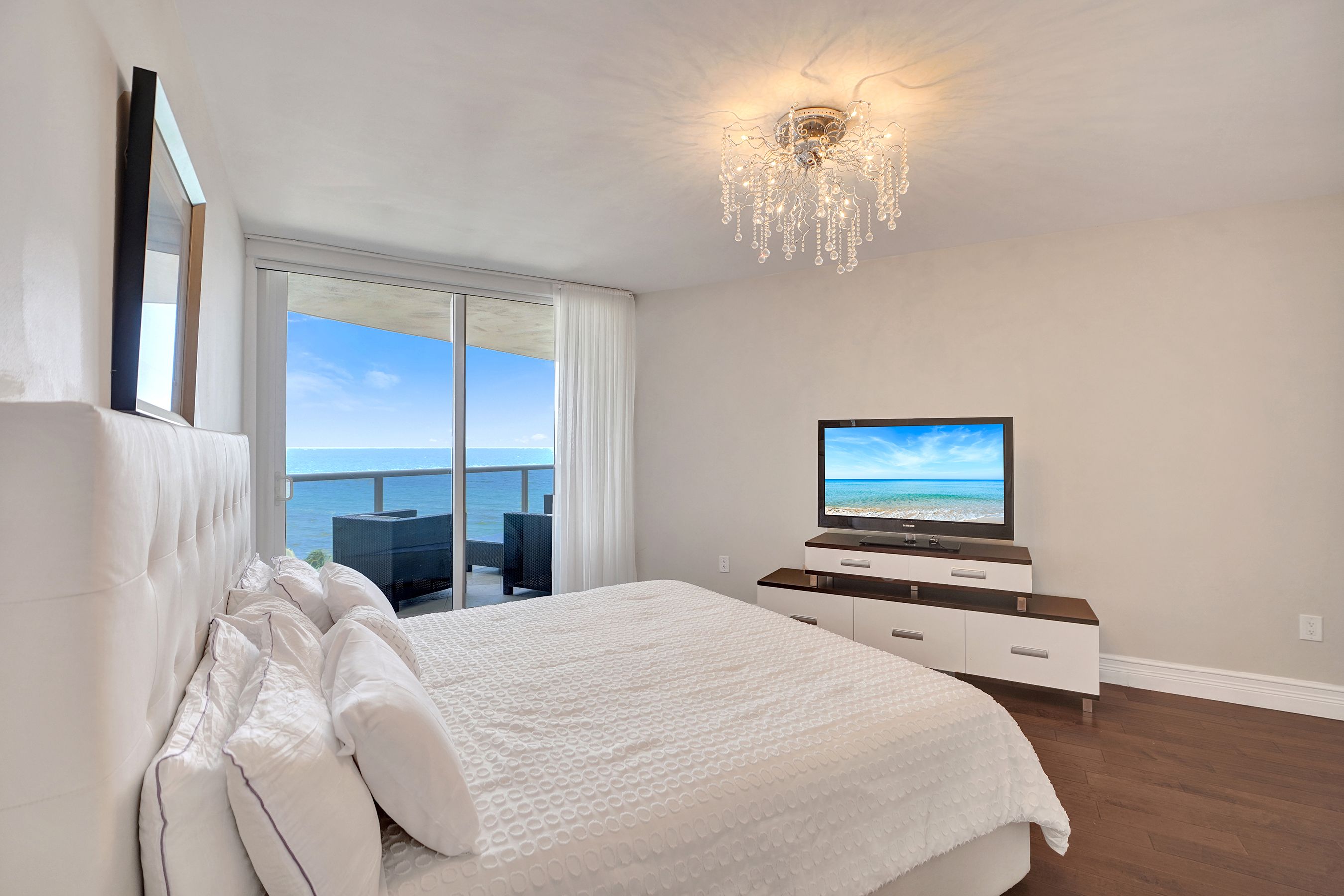 19111 Collins Avenue Sunny Isles Beach FL 33160