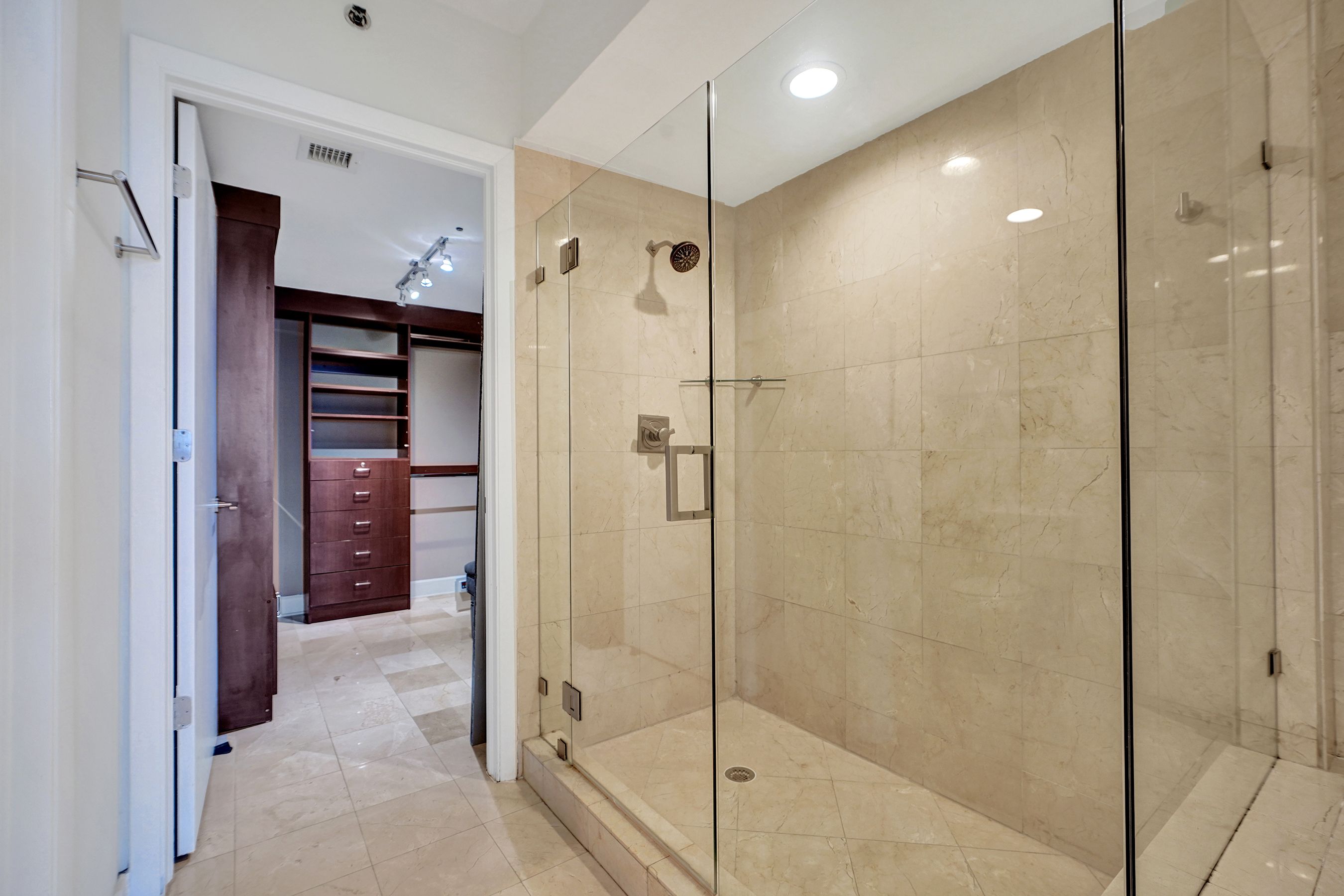 19111 Collins Avenue Sunny Isles Beach FL 33160