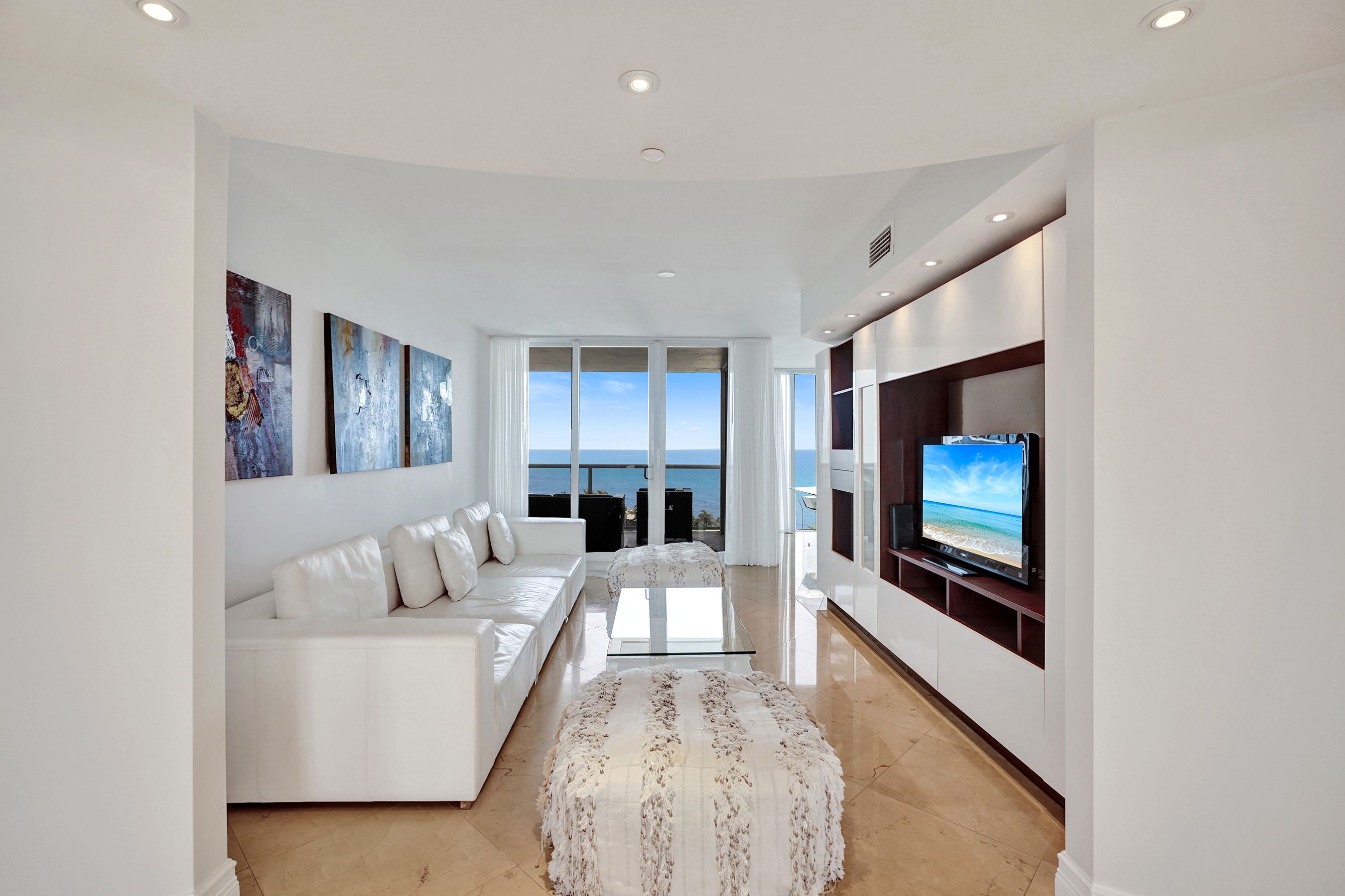 19111 Collins Avenue Sunny Isles Beach FL 33160