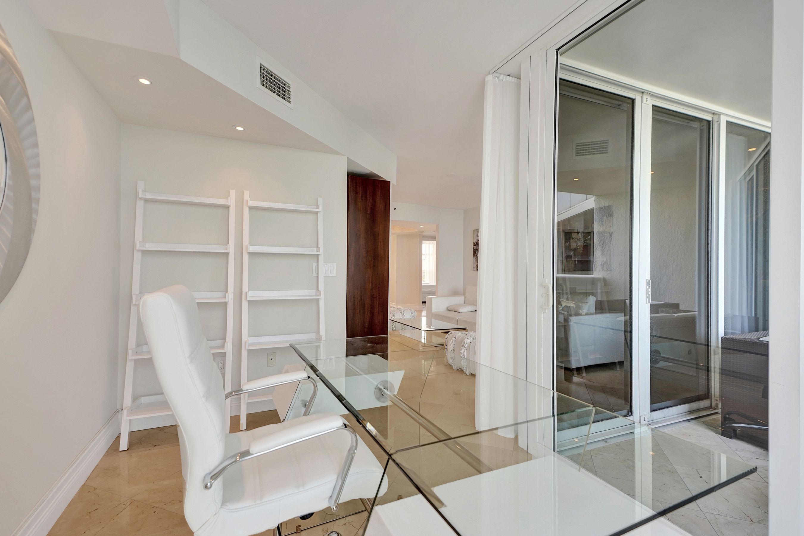 19111 Collins Avenue Sunny Isles Beach FL 33160