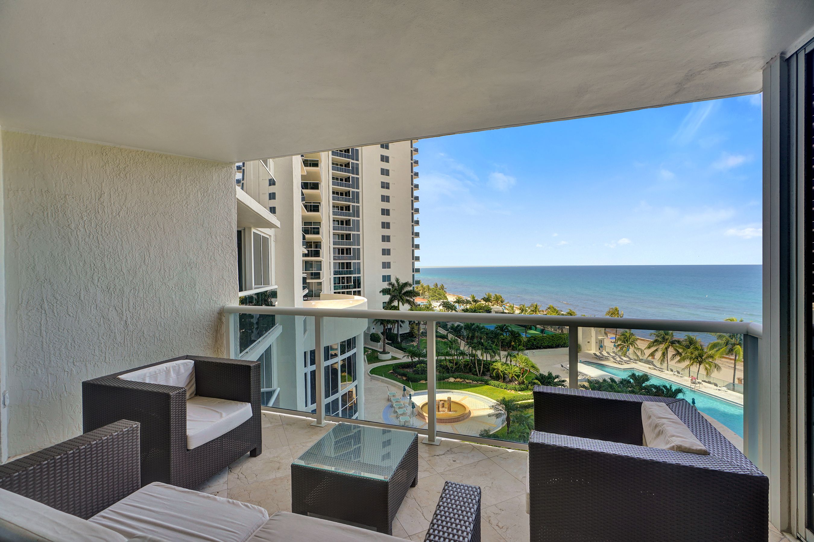 19111 Collins Avenue Sunny Isles Beach FL 33160