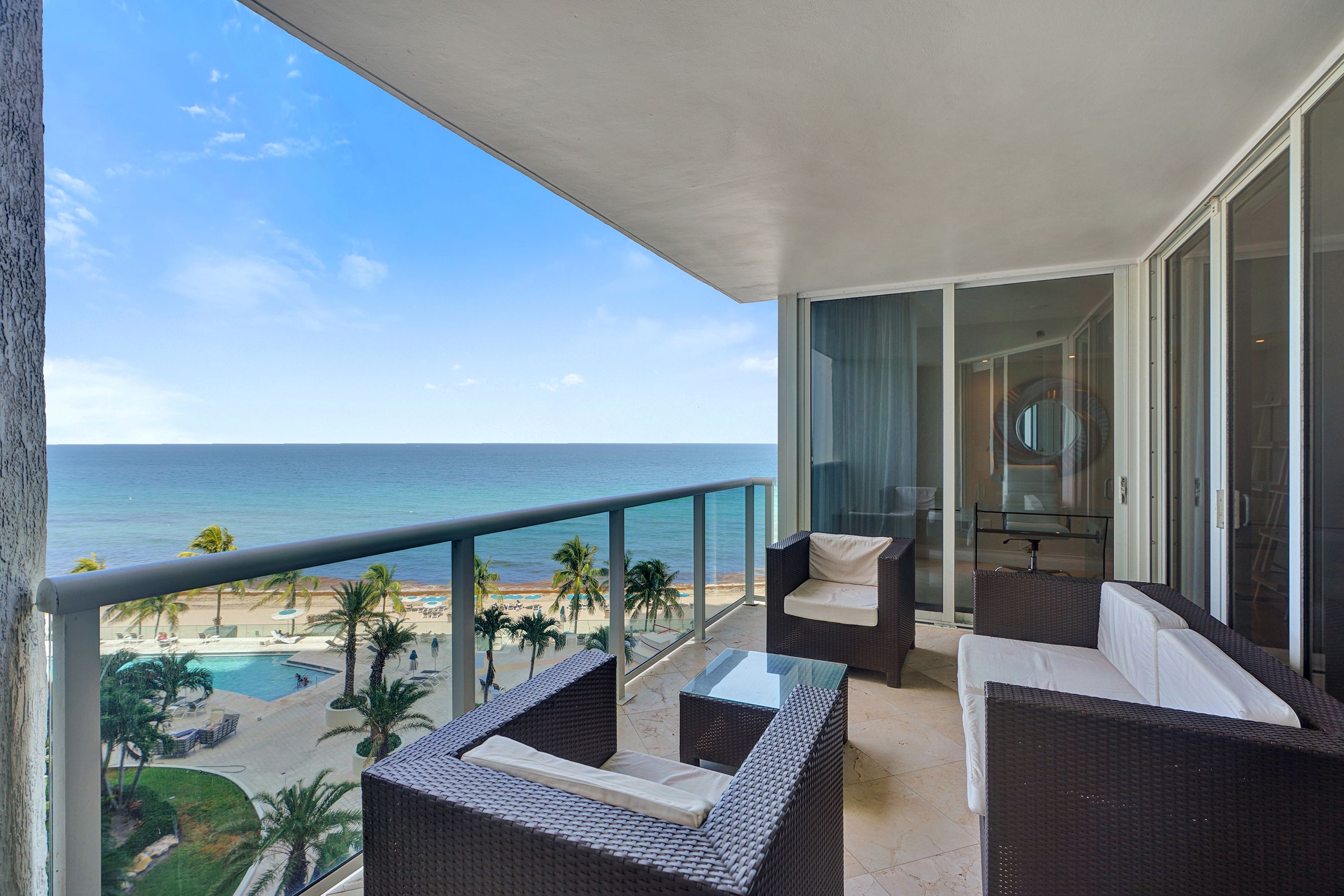19111 Collins Avenue Sunny Isles Beach FL 33160