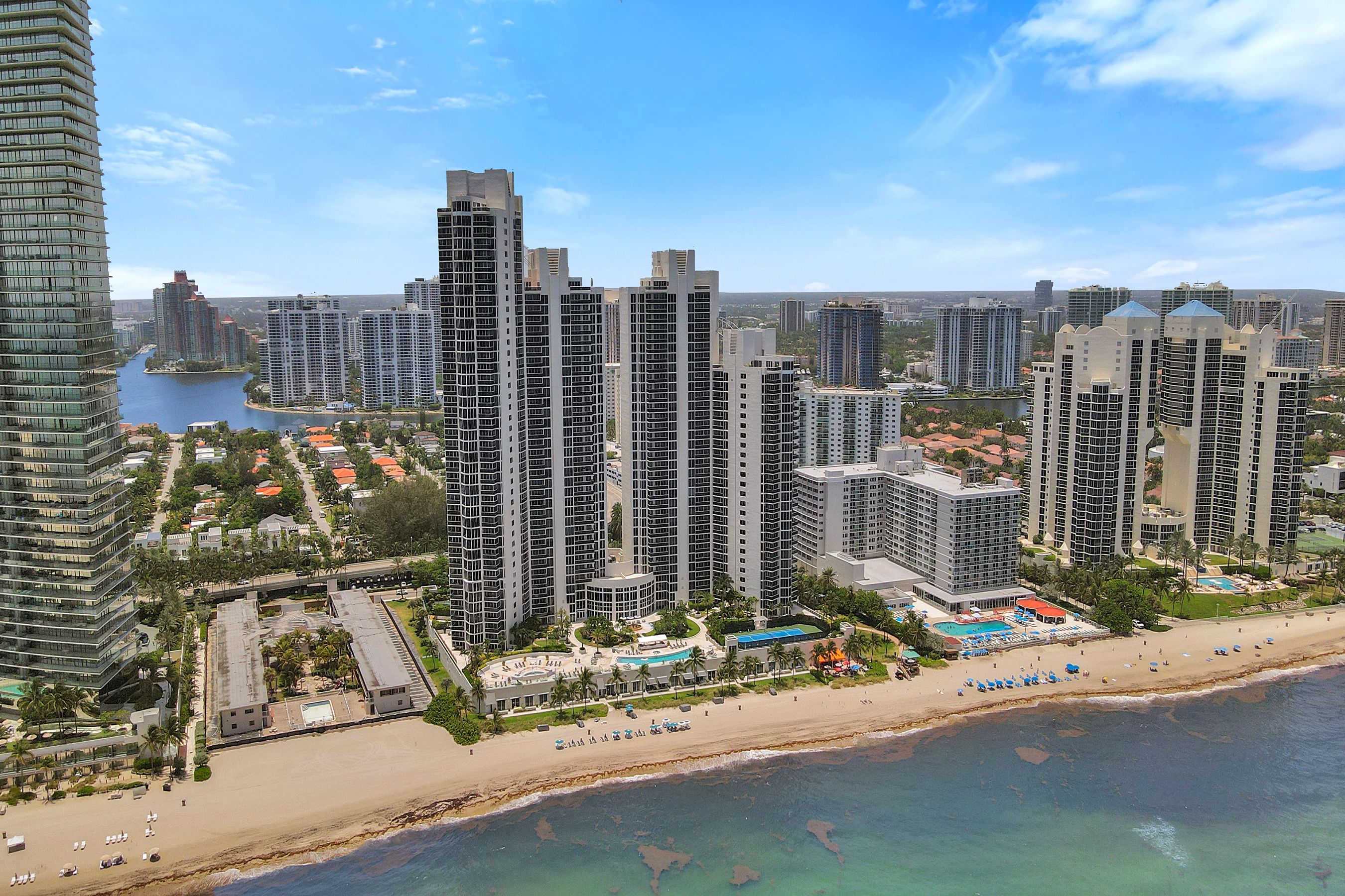 19111 Collins Avenue Sunny Isles Beach FL 33160