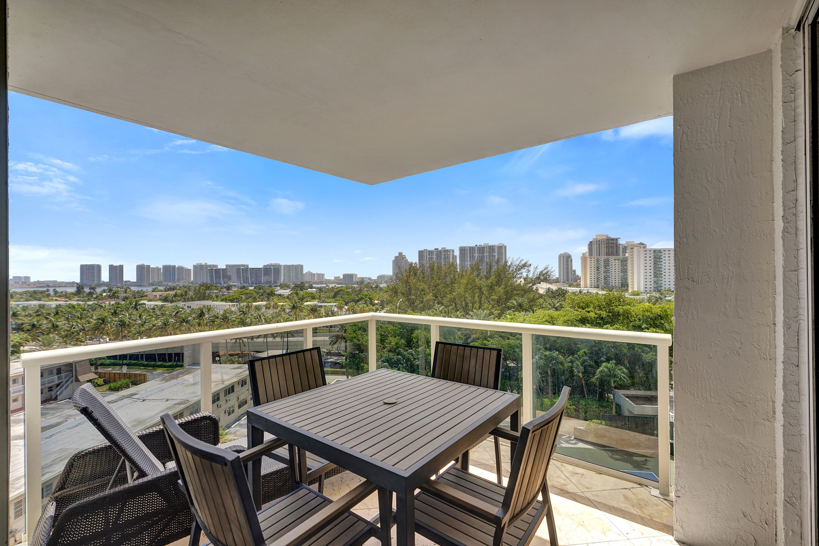19111 Collins Avenue Sunny Isles Beach FL 33160