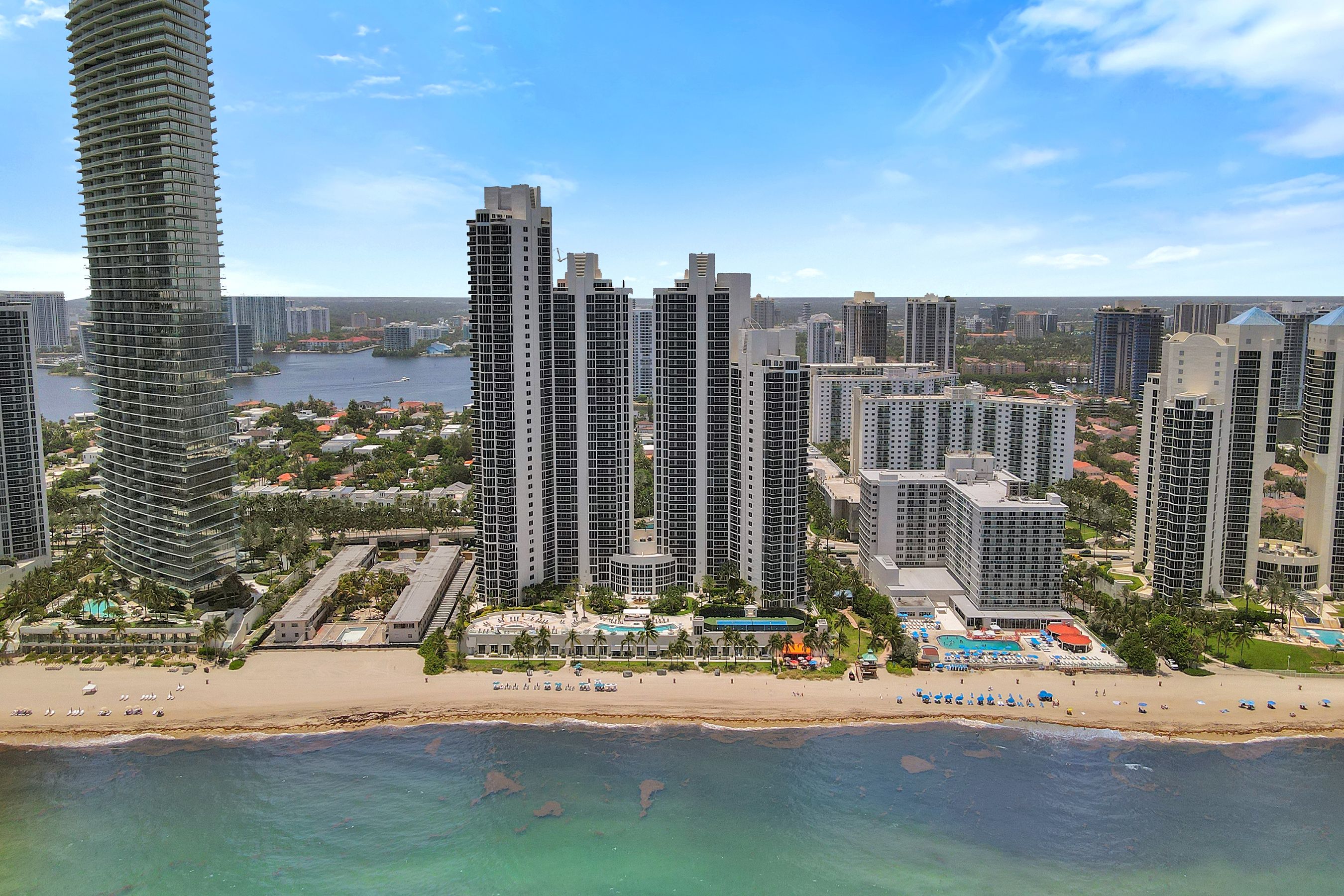 19111 Collins Avenue Sunny Isles Beach FL 33160