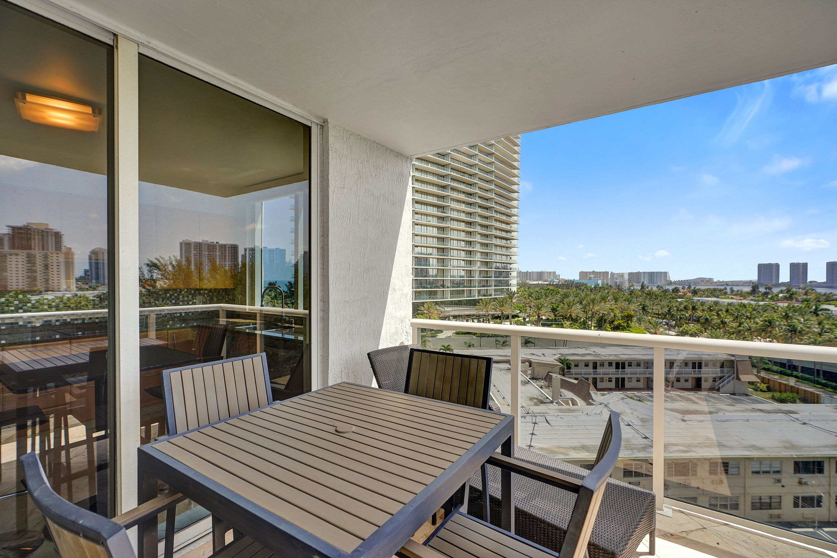 19111 Collins Avenue Sunny Isles Beach FL 33160