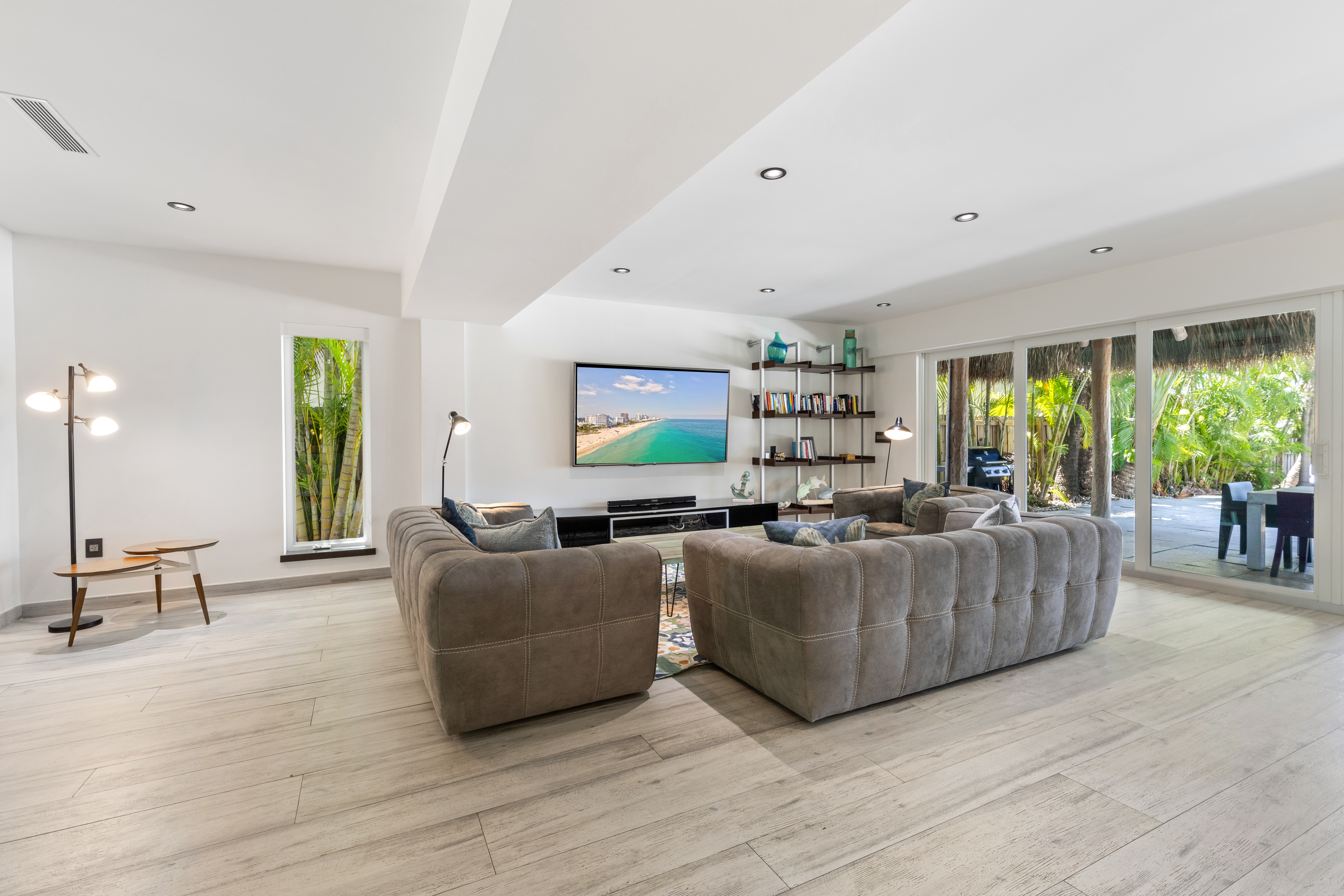 741 86th Street Miami Beach FL 33141