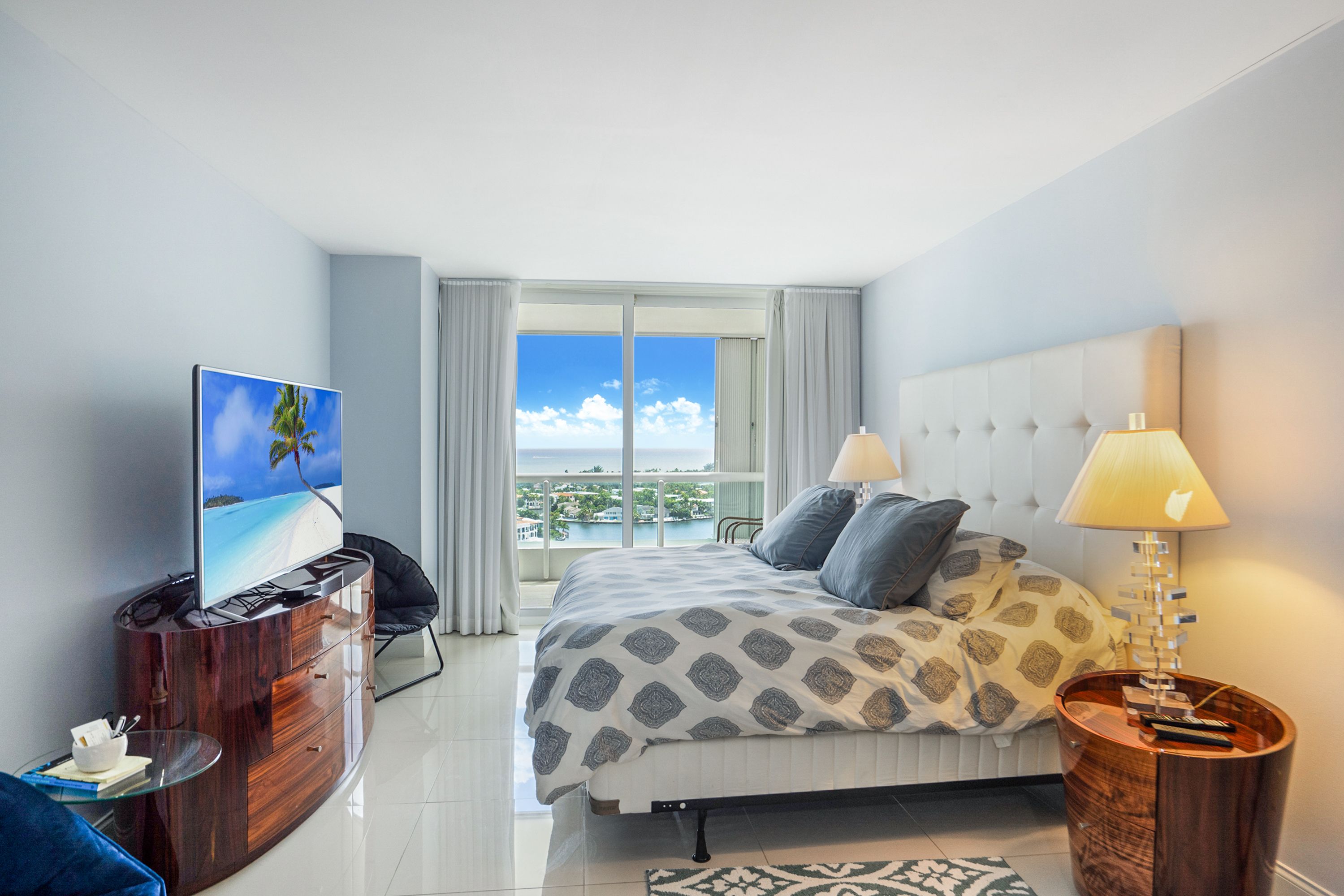 21055 Yacht Club Drive Aventura FL 33180
