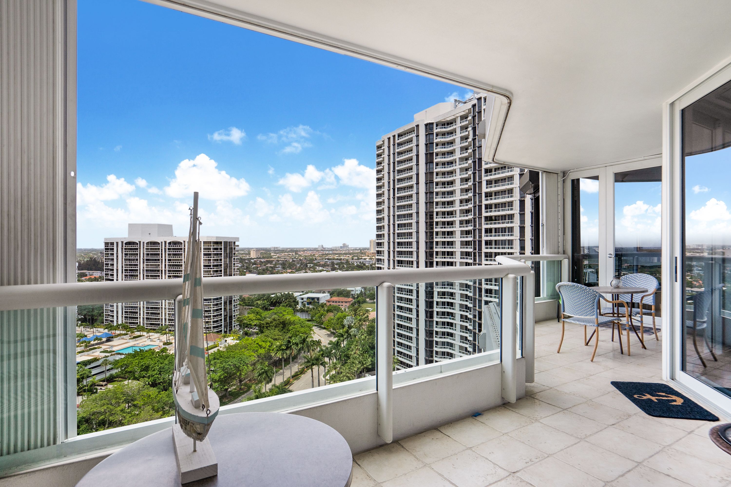 21055 Yacht Club Drive Aventura FL 33180