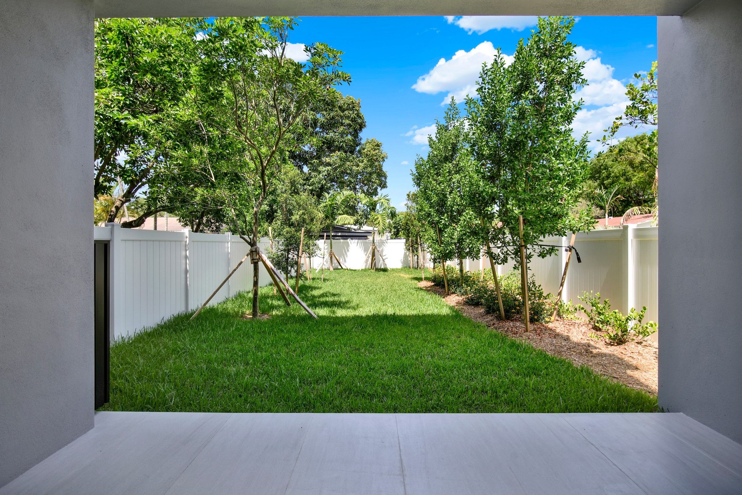 2889 SW 35th Avenue Miami FL 33133