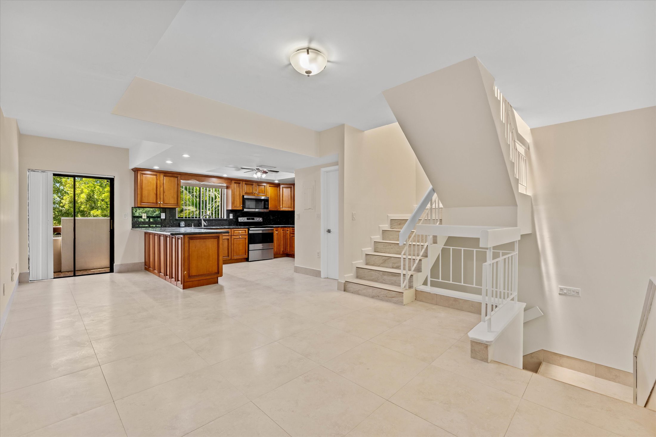 2525 NE 135th Street North Miami FL 33181
