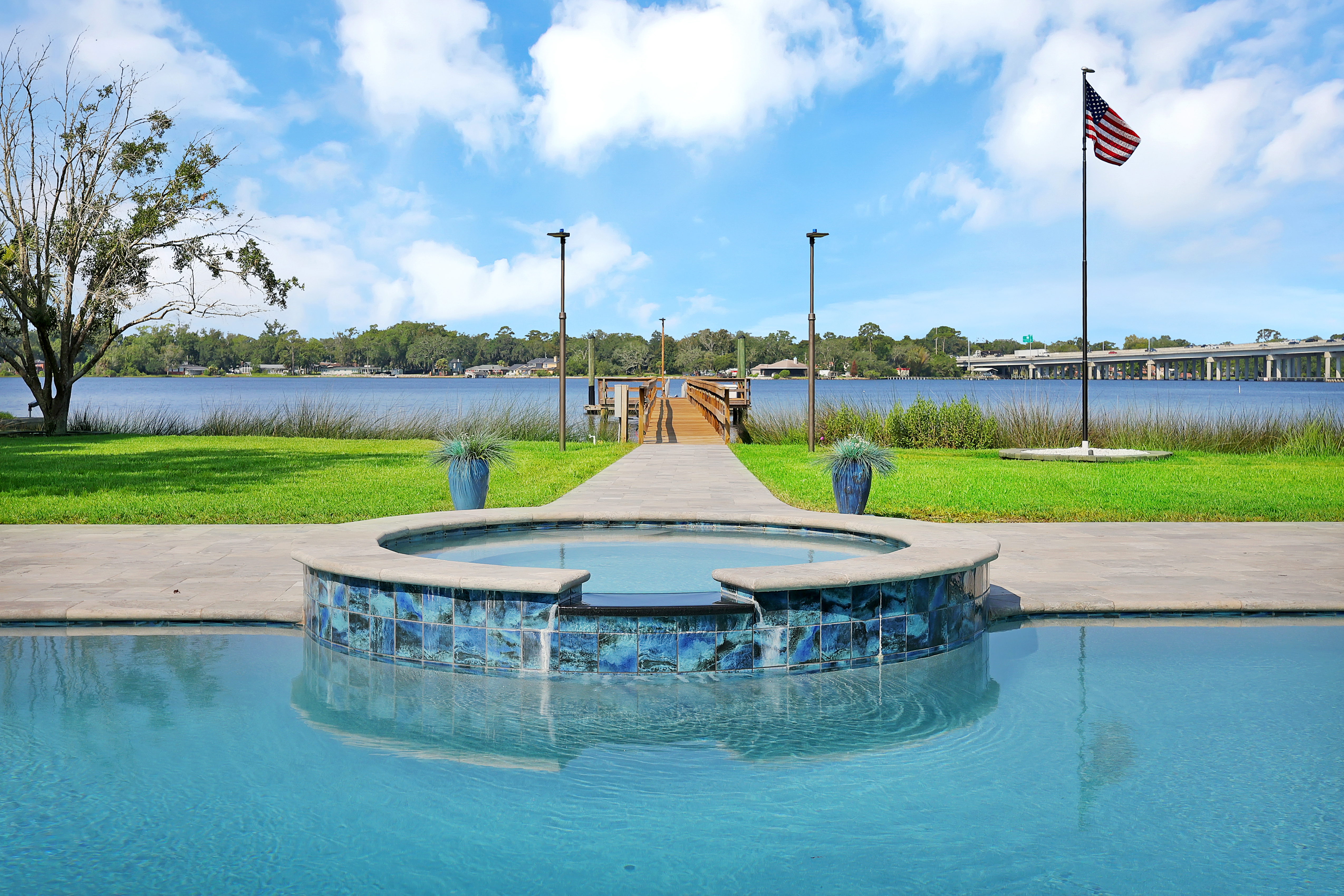 580 Broward Road Jacksonville FL 32218