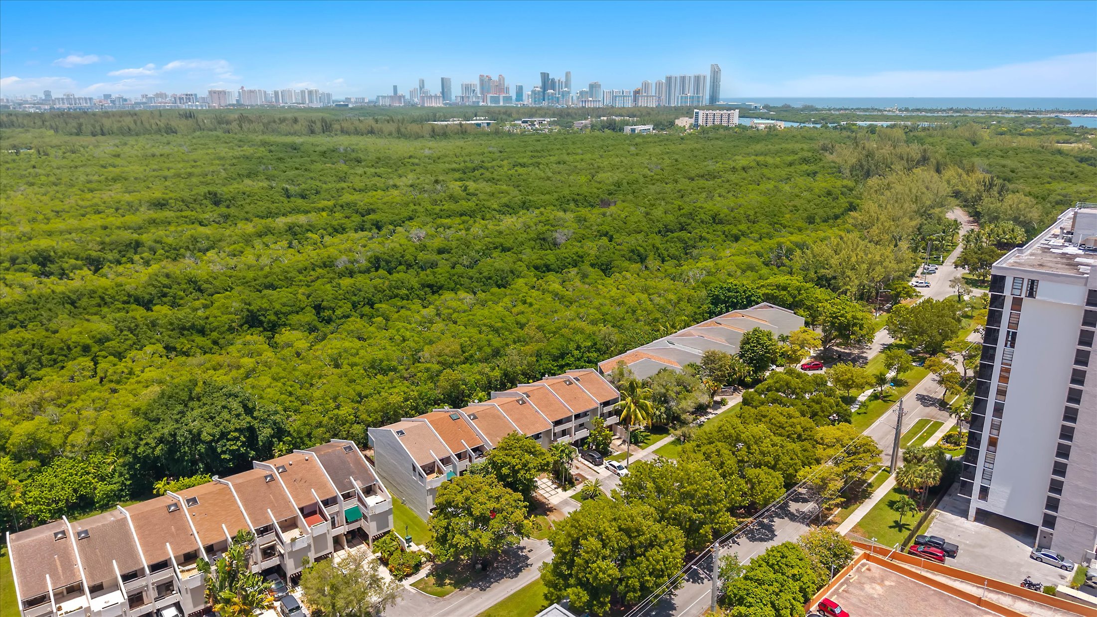 2525 NE 135th Street North Miami FL 33181