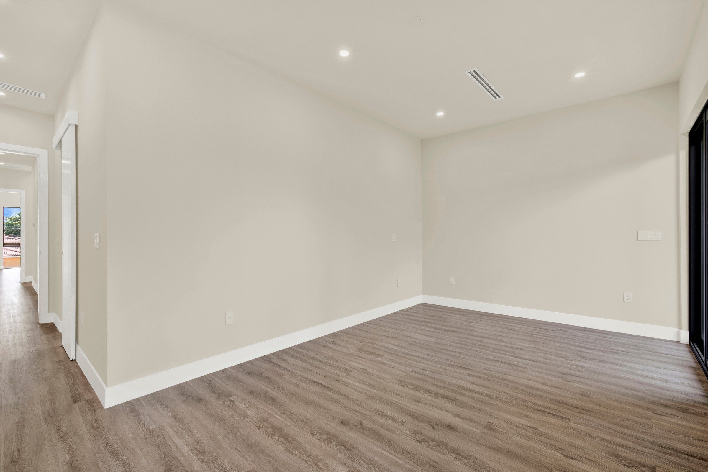 2889 SW 35 Avenue Miami FL 33133