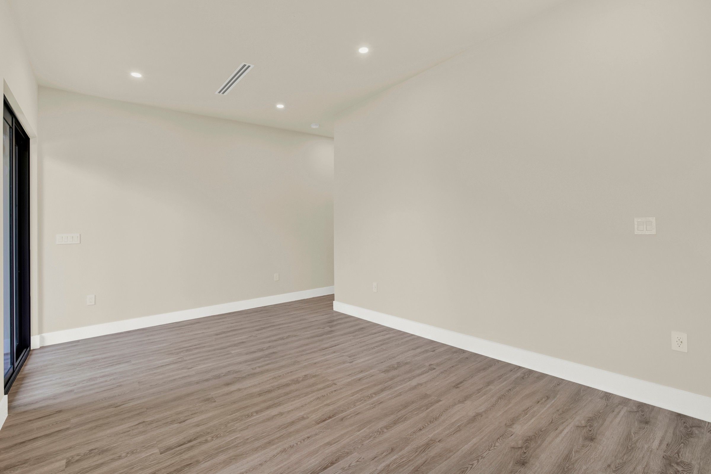 2889 SW 35 Avenue Miami FL 33133