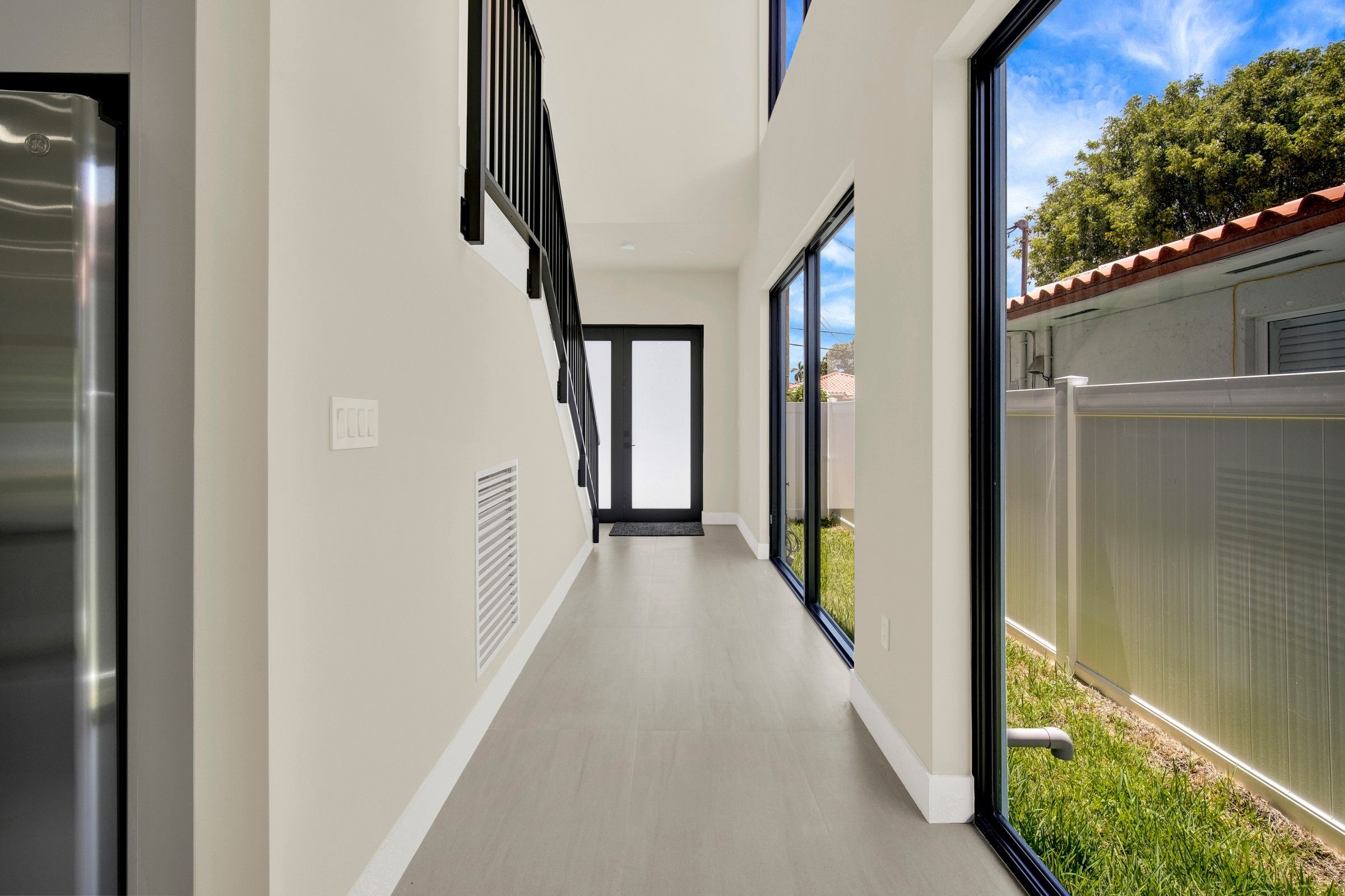 2889 SW 35 Avenue Miami FL 33133