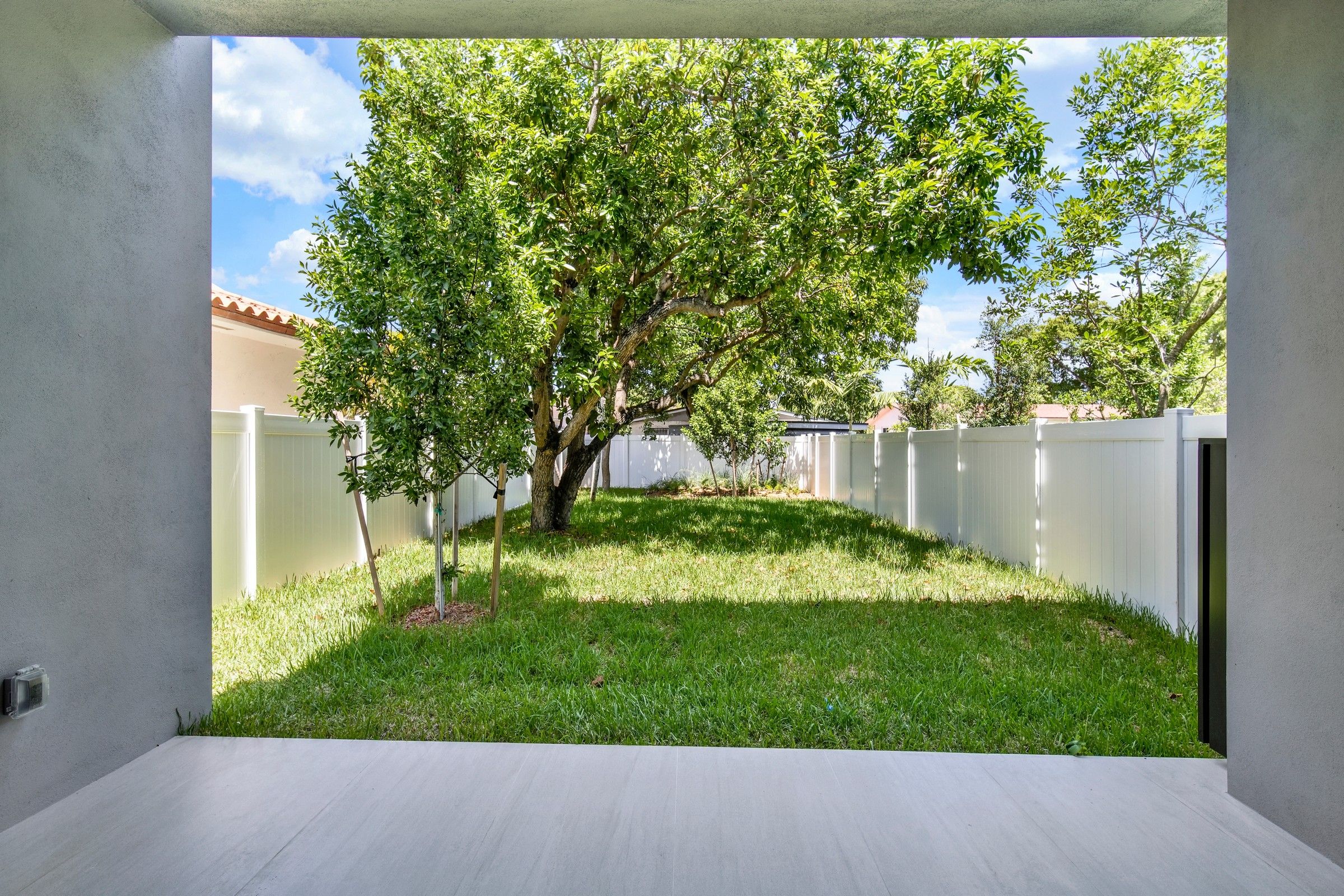 2889 SW 35 Avenue Miami FL 33133