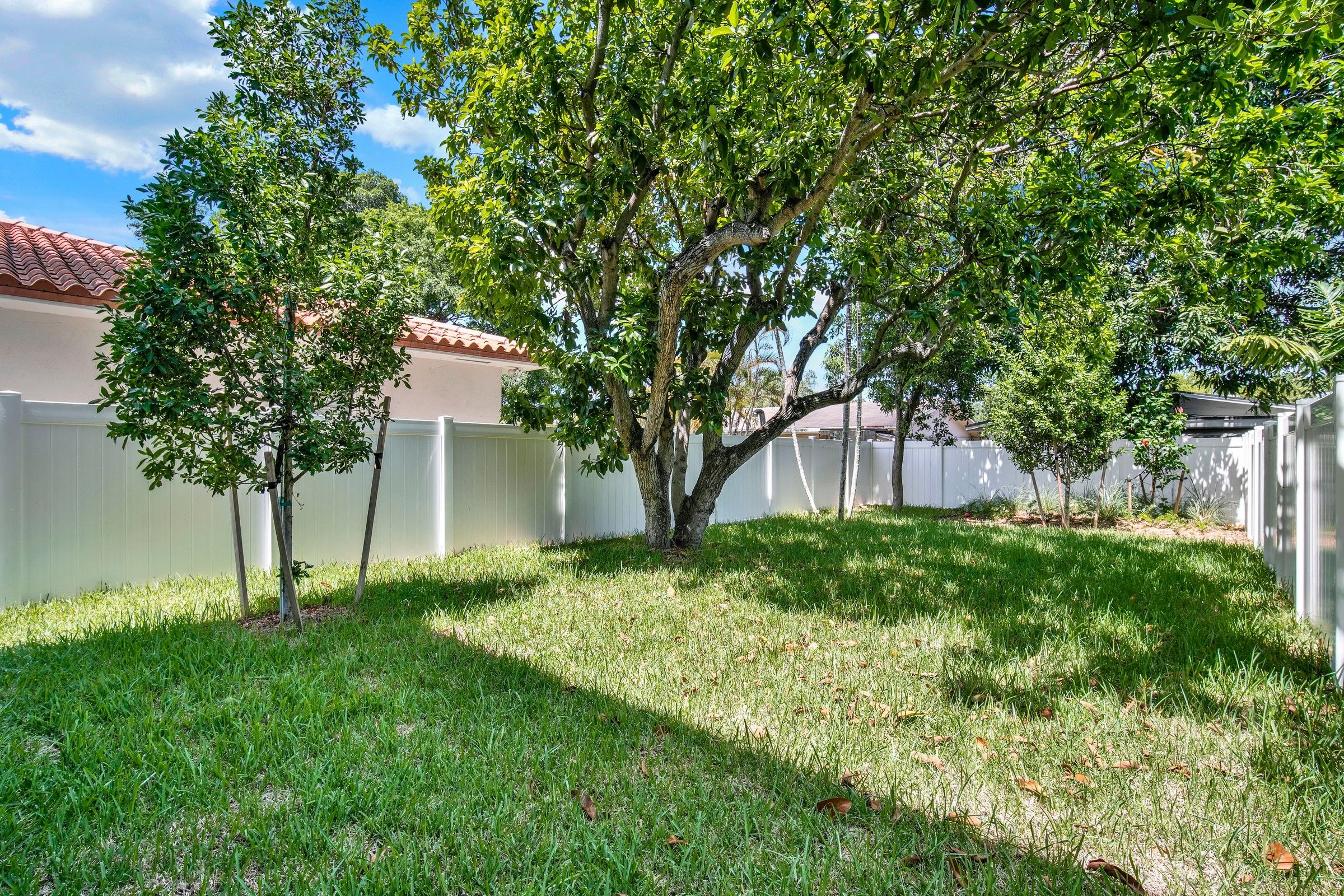 2889 SW 35 Avenue Miami FL 33133